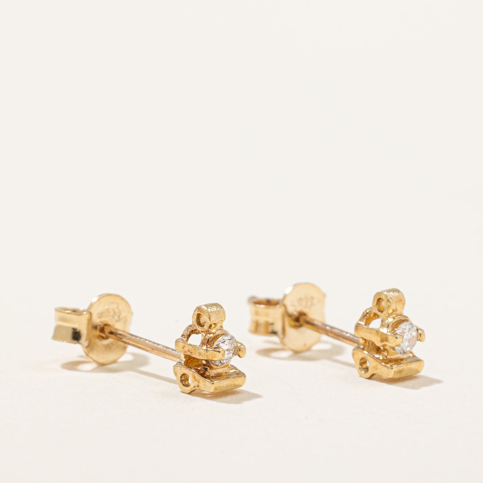 Boucles d'oreilles puces en diamant | 0,06 ct |