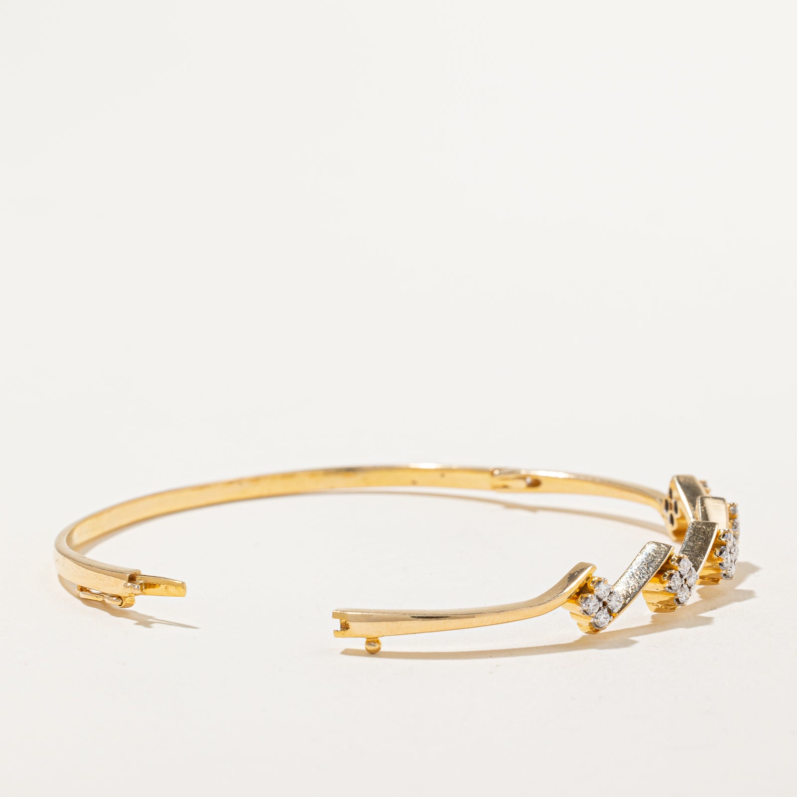 Diamond Bangle | 0.37ctw | 7" |
