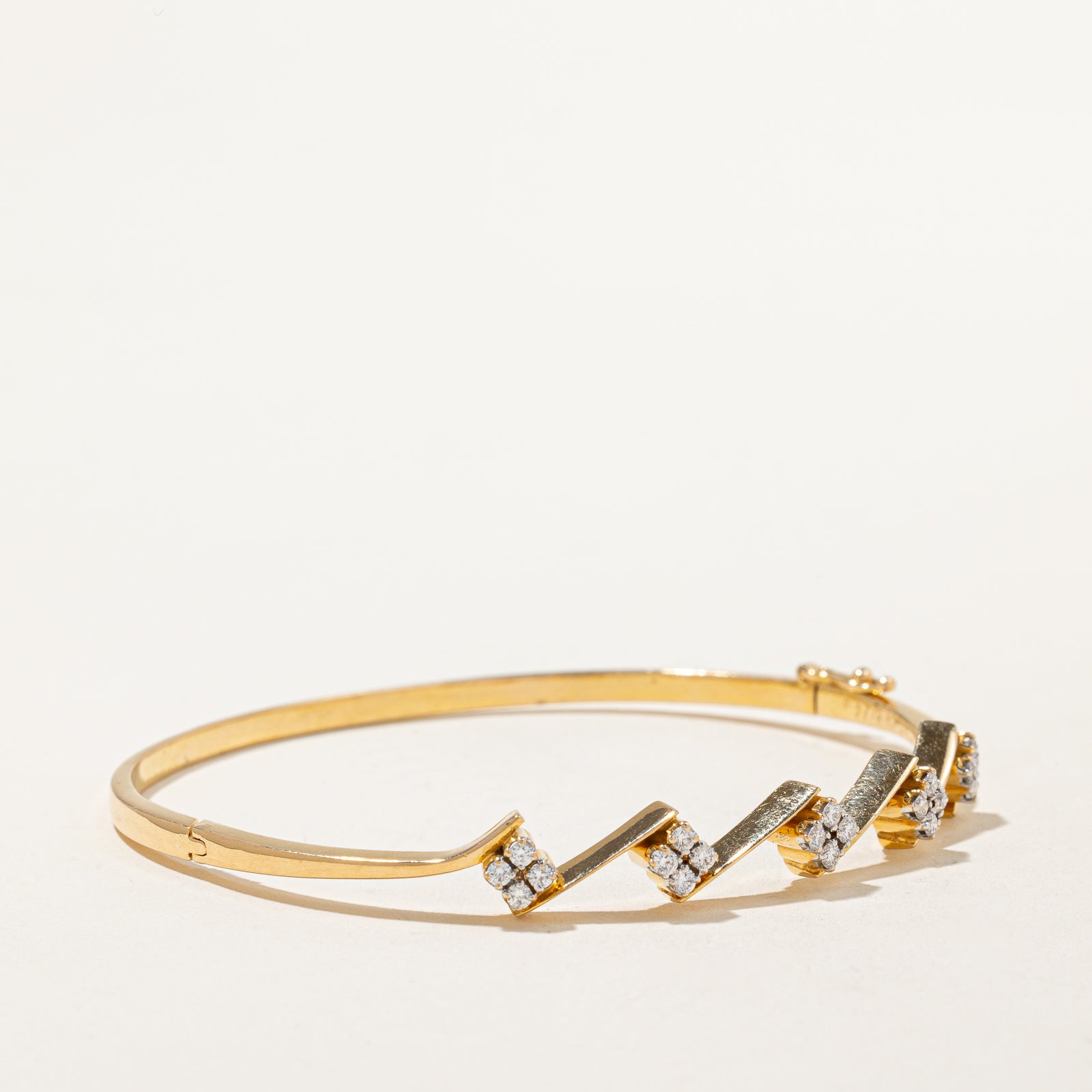 Diamond Bangle | 0.37ctw | 7" |