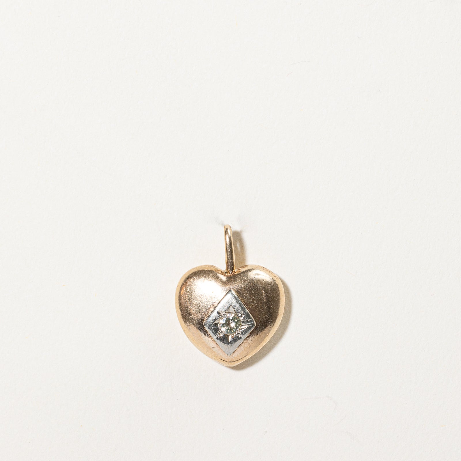 Star Set Diamond Heart Pendant | 0.10ct |