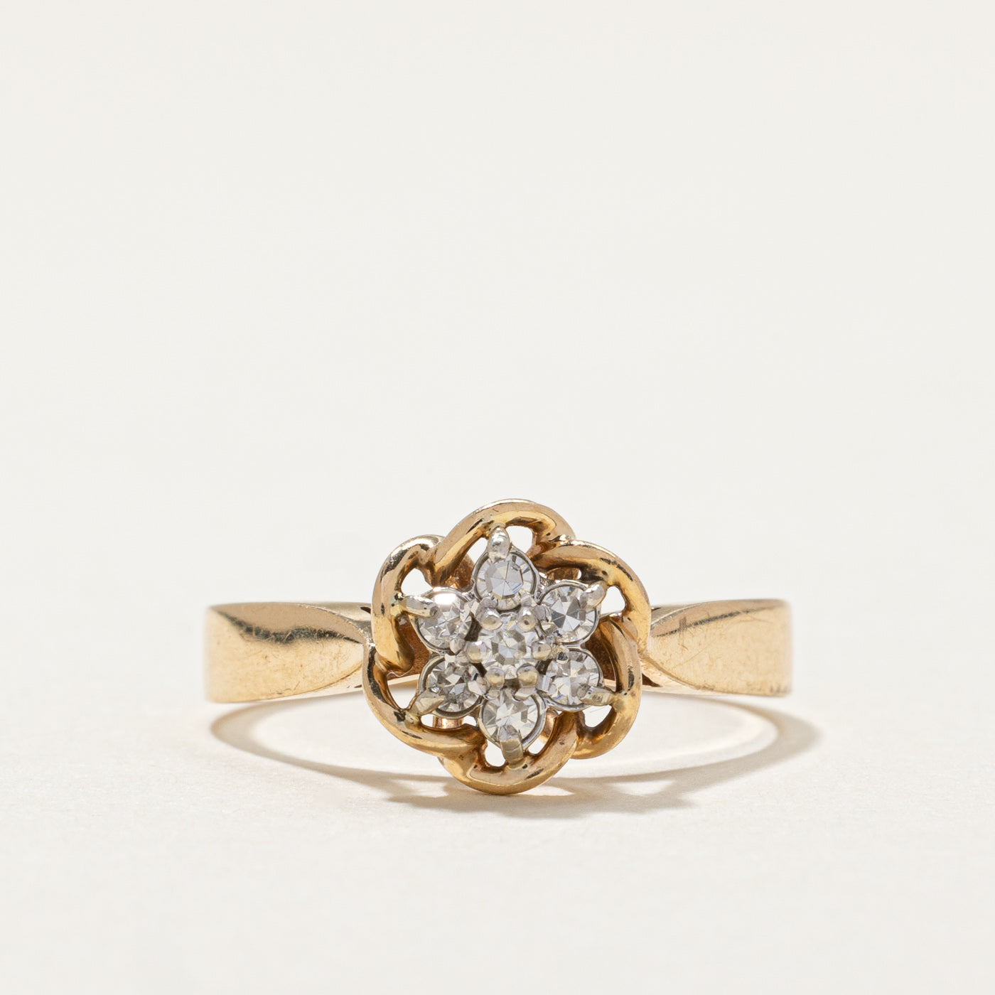 Diamond Cluster Ring | 0.13ctw | SZ 6