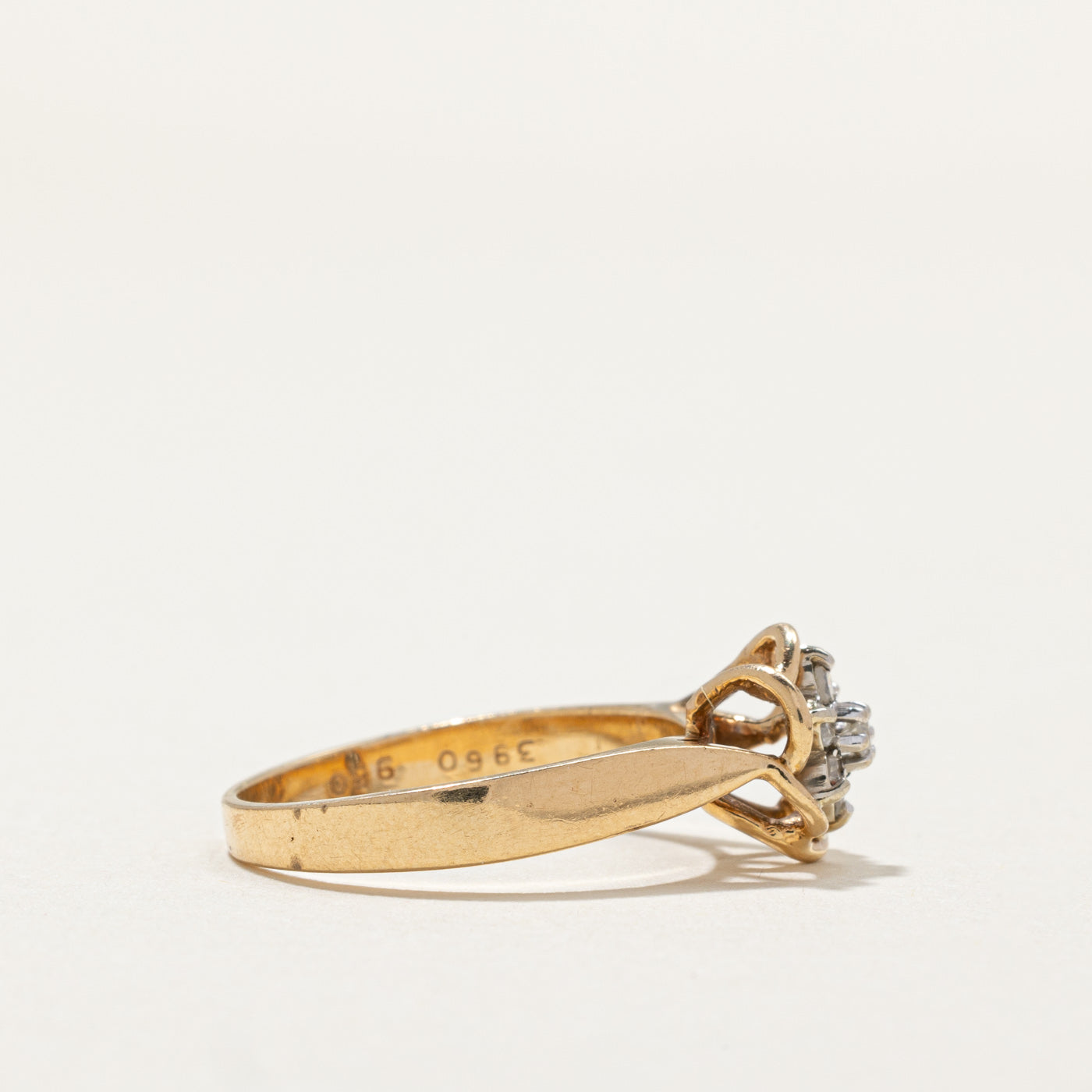 Diamond Cluster Ring | 0.13ctw | SZ 6