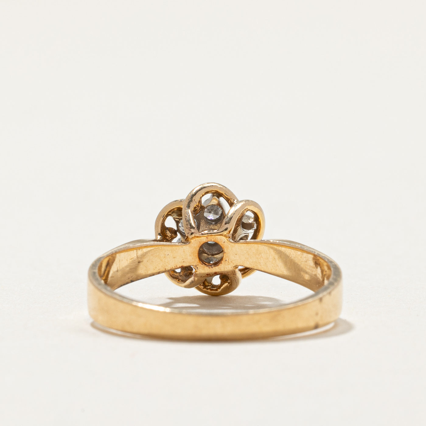 Diamond Cluster Ring | 0.13ctw | SZ 6