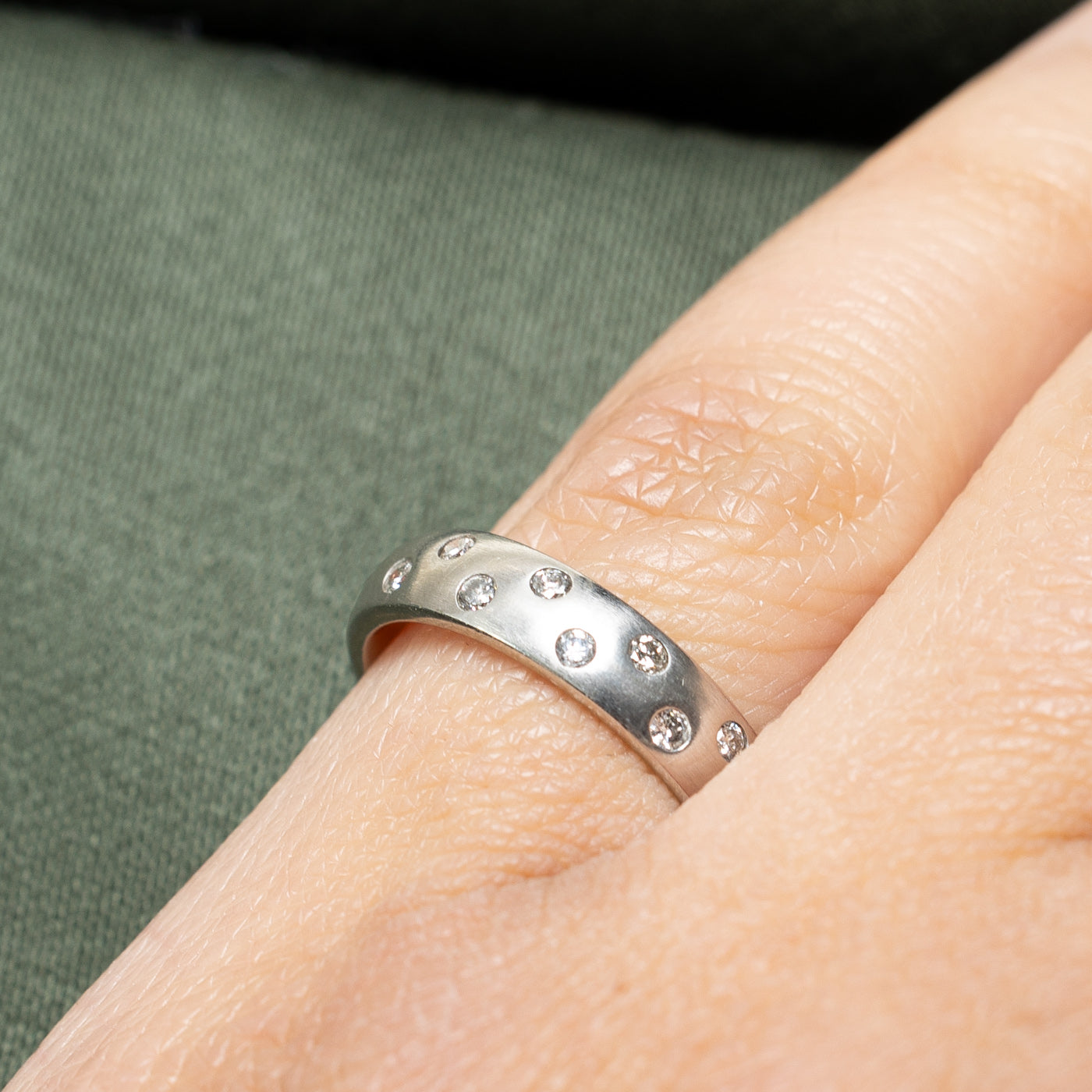 Scattered Flush Set Diamond Band | 0.16ctw | SZ 5.25