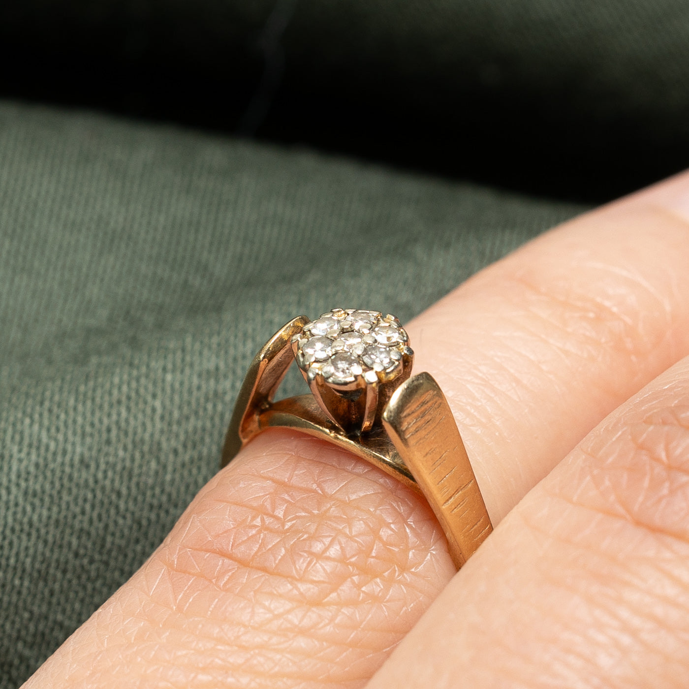 High Set Diamond Cluster Ring | 0.12ctw | SZ 3.75
