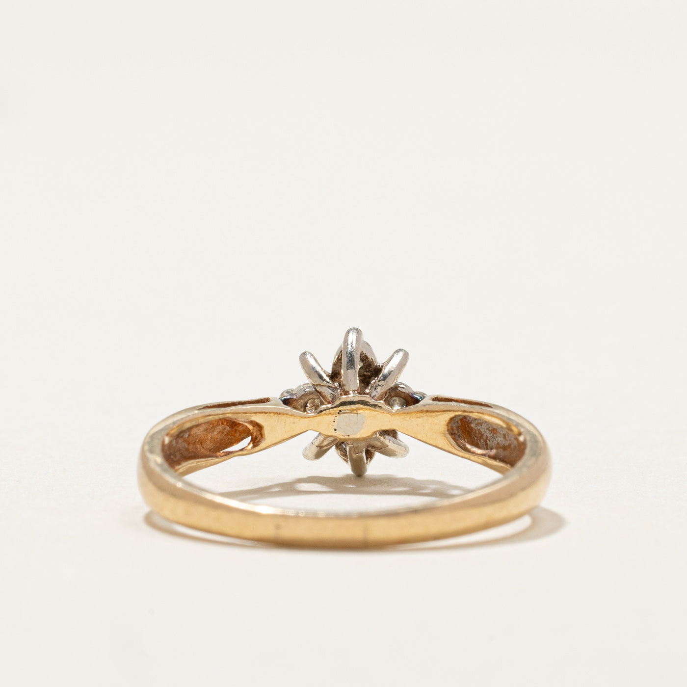 Diamond Cluster Ring | 0.13ctw | SZ 7.25