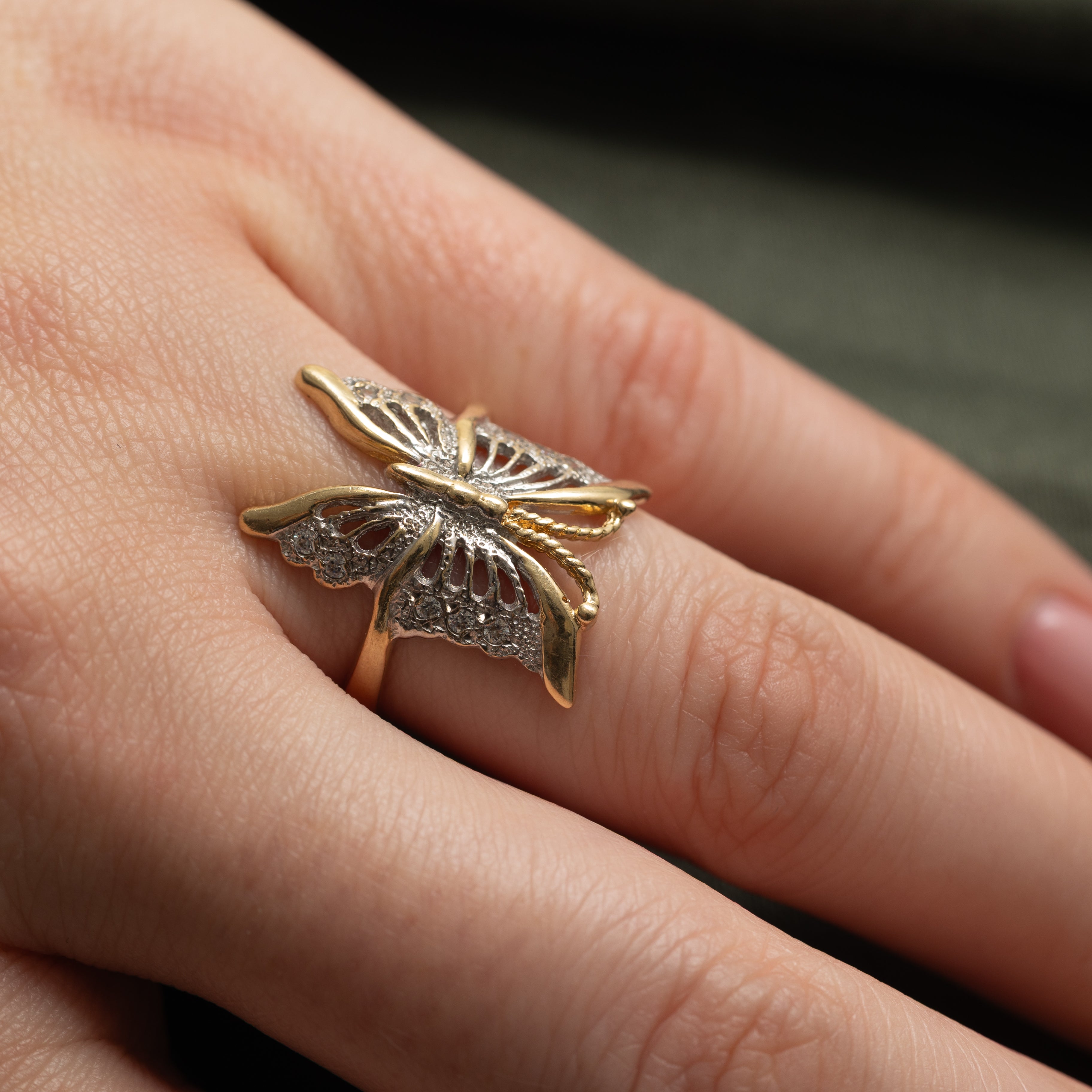 Diamond Textured Butterfly Ring | 0.1ctw | SZ 6.75 |