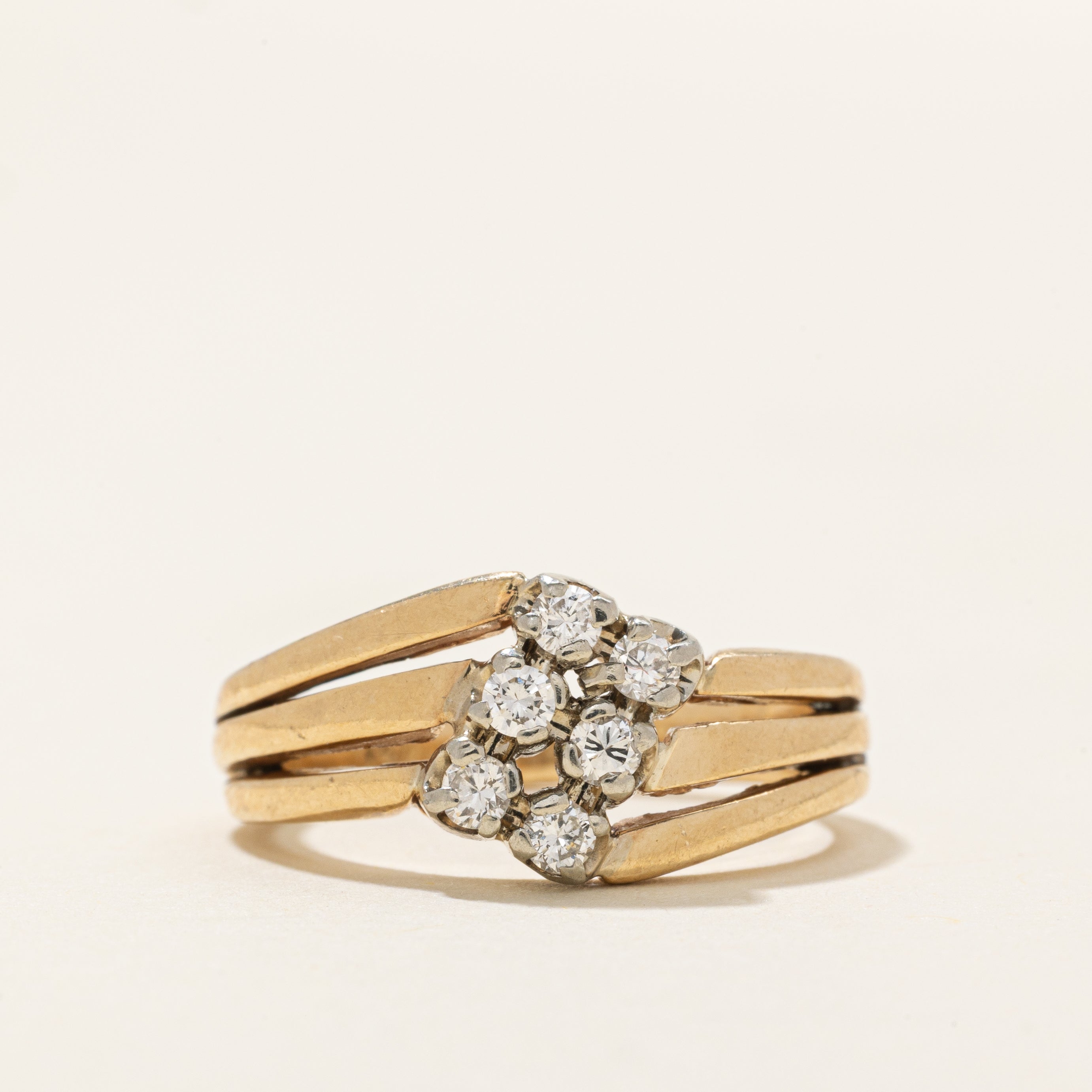 Diamond Grid Openwork Bypass Ring | 0.24ctw | SZ 5.75 |