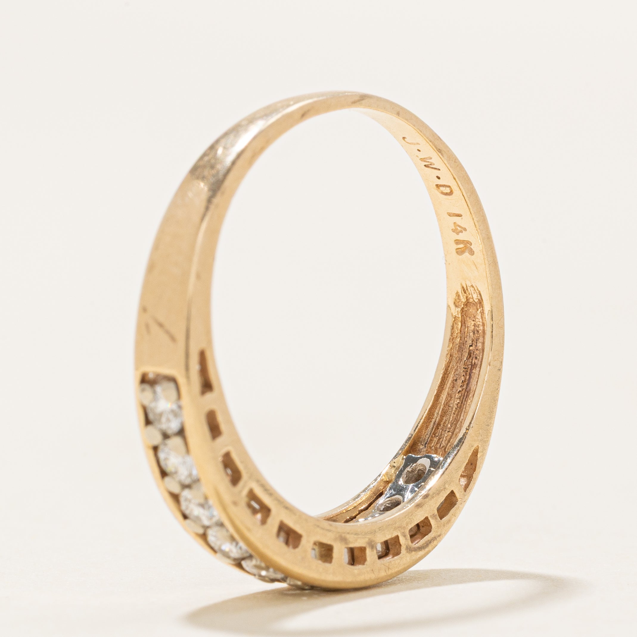 Semi Eternity Diamond Band | 0.3ctw | SZ 7.0 |