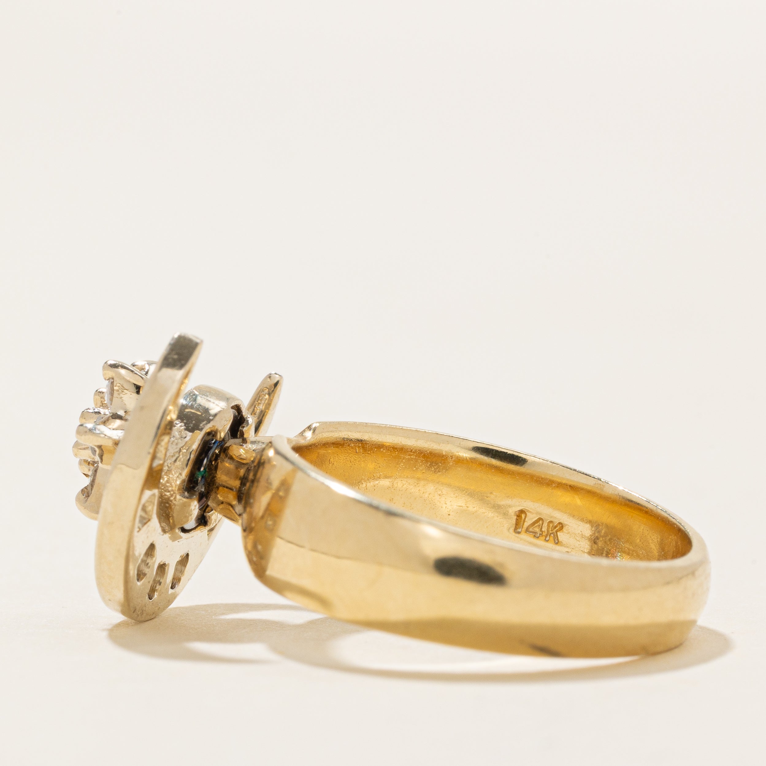 Diamond Moon & Star Spinning Ring | 0.25ctw | SZ 5.5 |