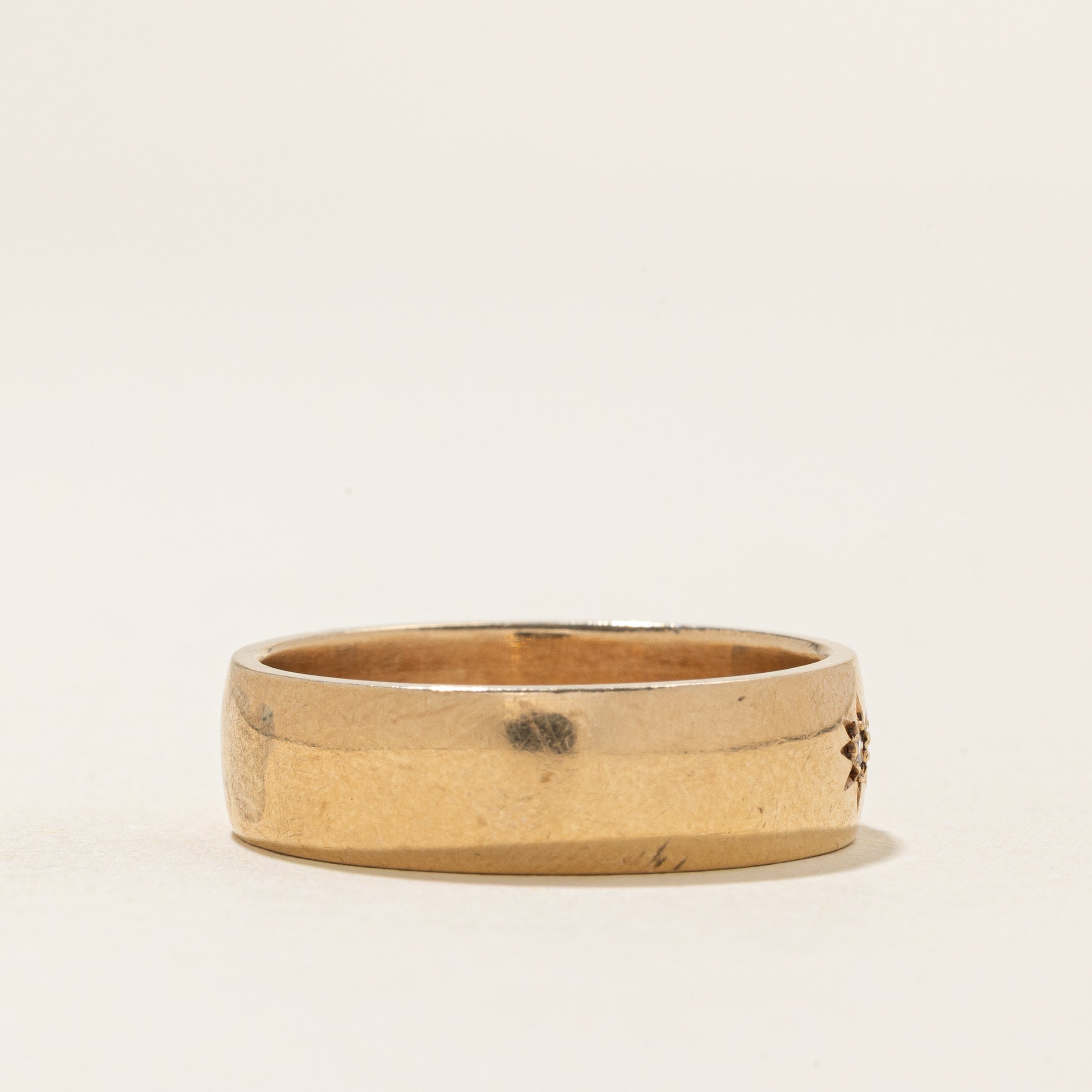 Star Set Three Stone Diamond Band | 0.04ctw | SZ 10.5 |