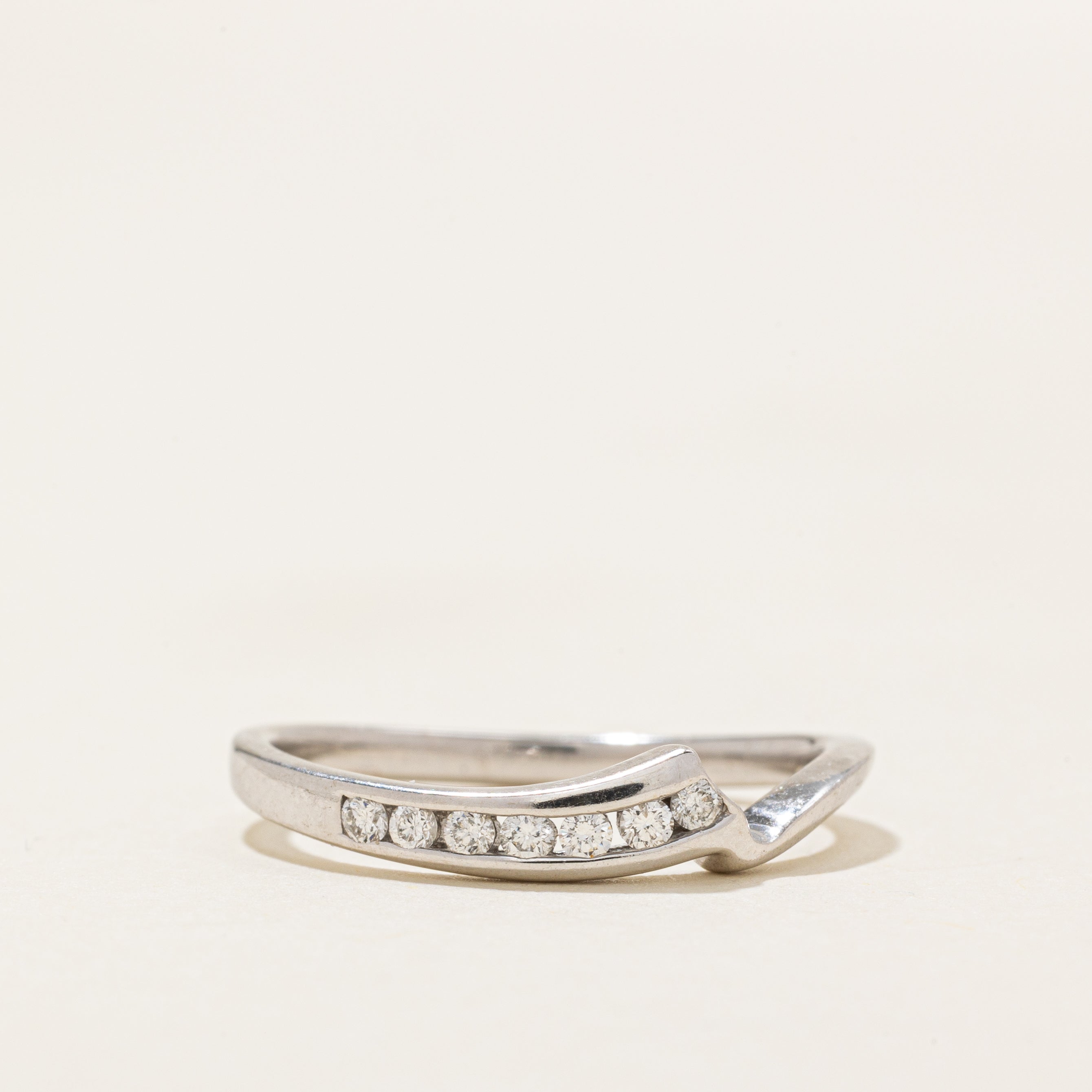 Channel Set Diamond Contour Ring | 0.07ctw | SZ 6.0 |