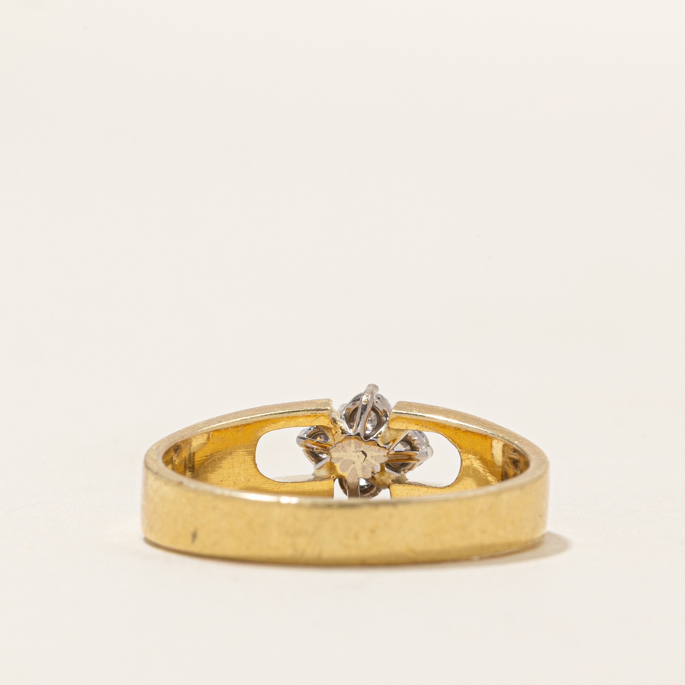 Diamond Cluster Openwork Ring | 0.15ctw | SZ 7.0 |