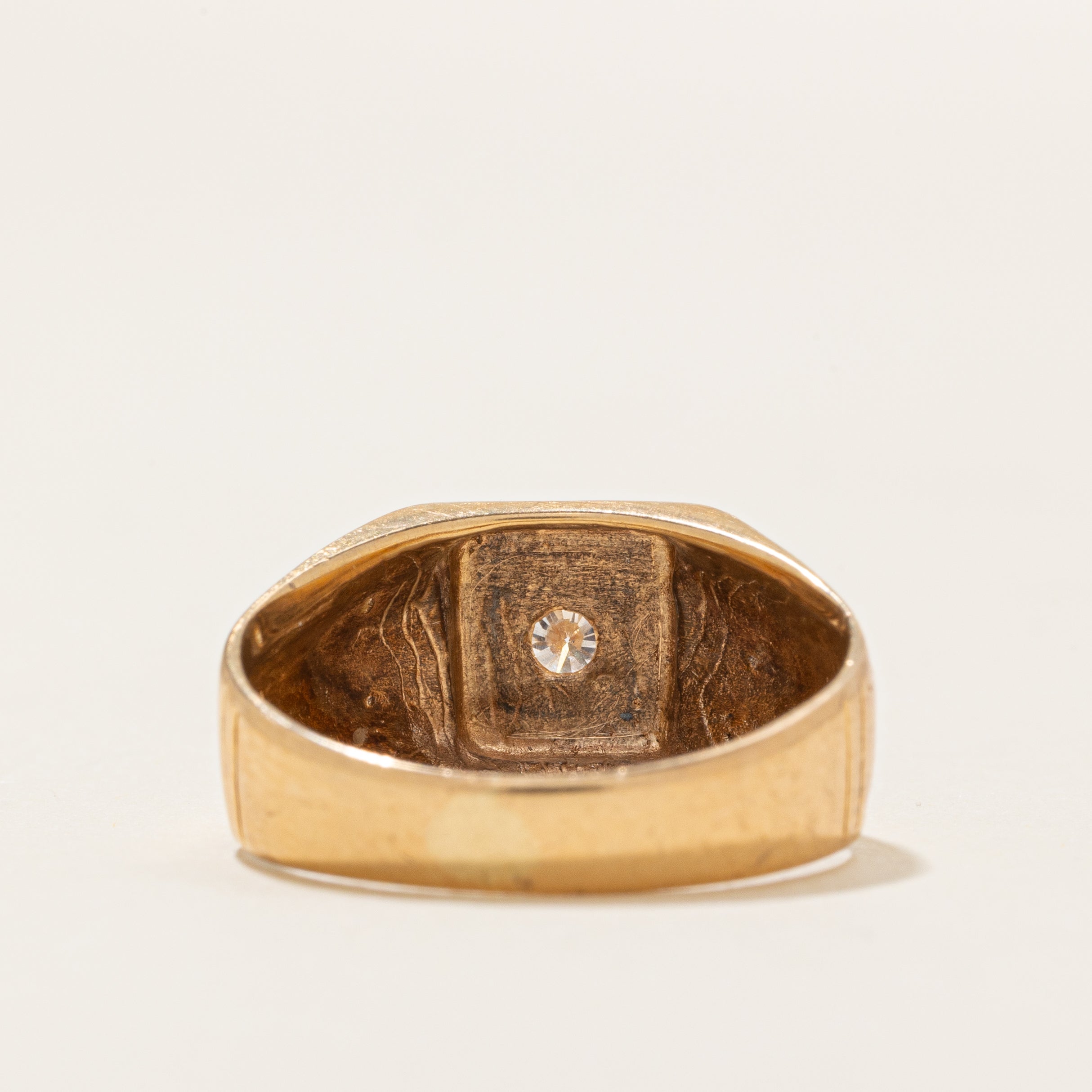 Solitaire Diamond Grooved Signet Ring | 0.15ctw | SZ 6.0 |