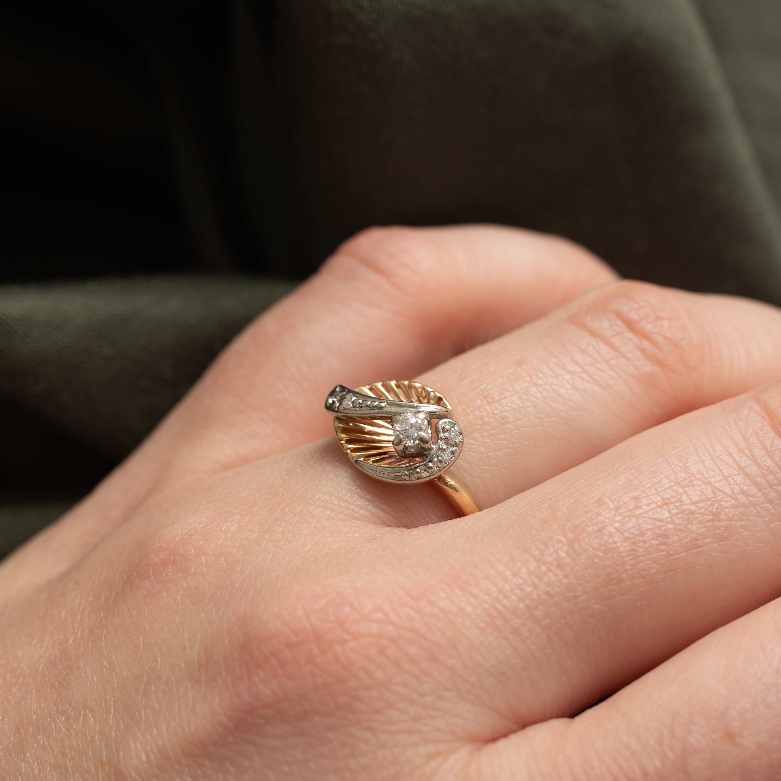 Diamond Accented Textured Abstract Ring | 0.13ctw | SZ 6.0 |