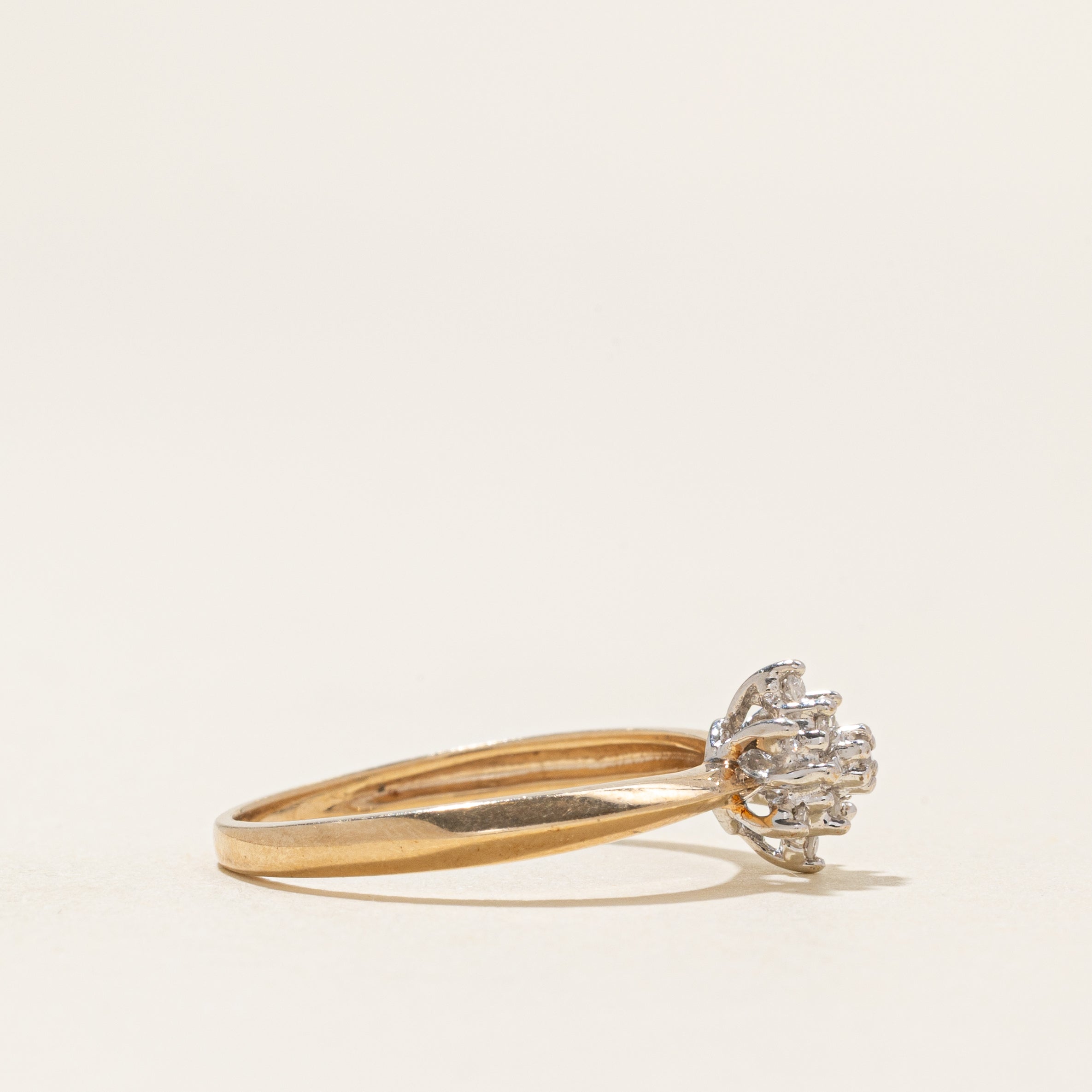 Diamond Cluster Petal Ring | 0.07ctw | SZ 7.0 |