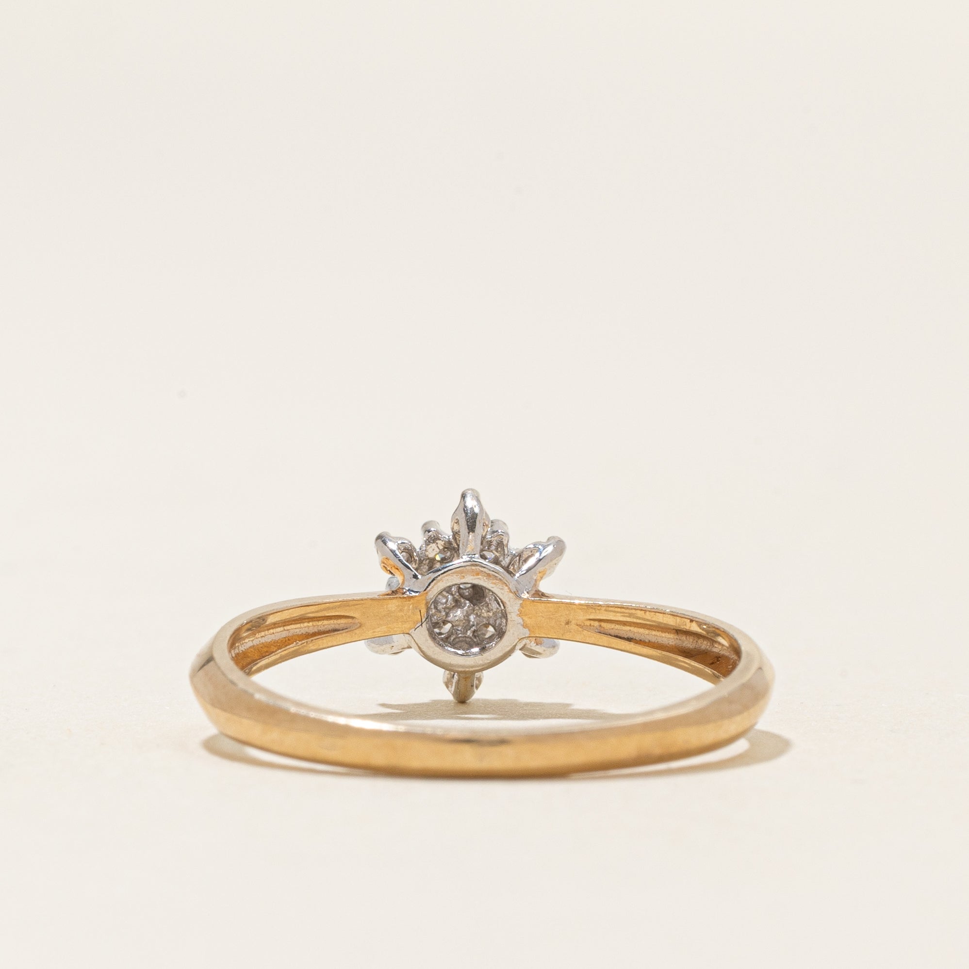 Diamond Cluster Petal Ring | 0.07ctw | SZ 7.0 |