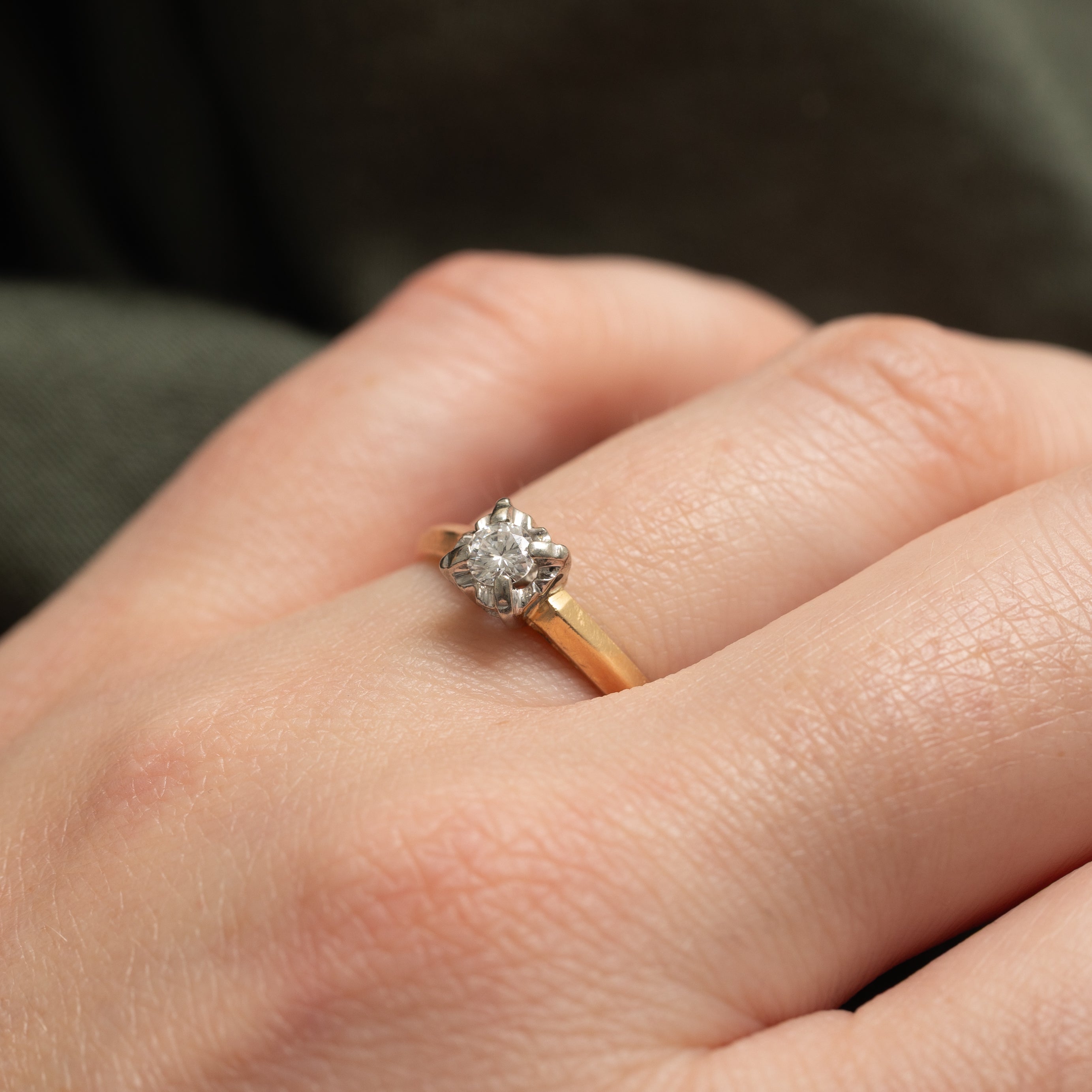 Illusion Set Solitaire Diamond Ring | 0.17ctw | SZ 6.5 |