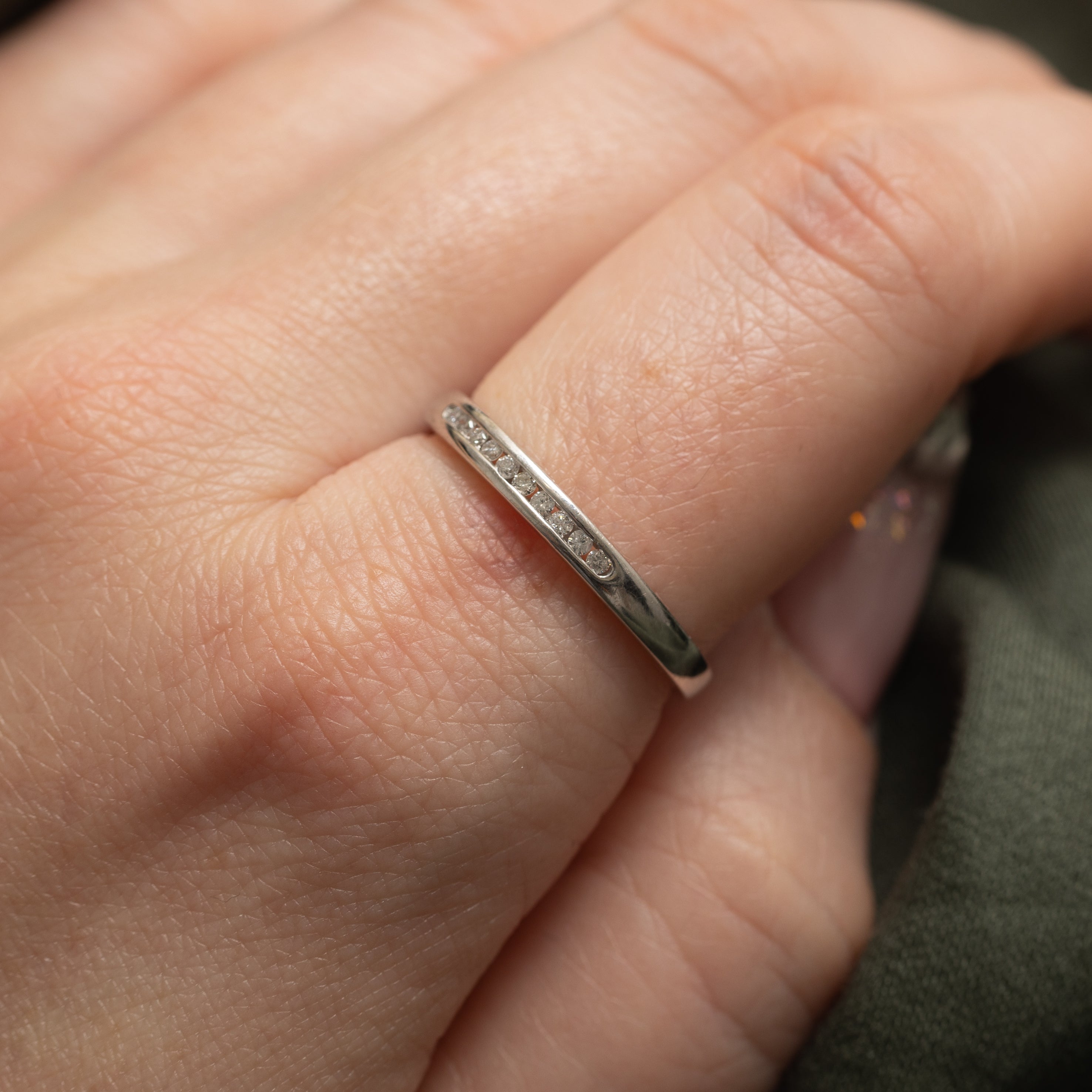 Channel Set Diamond Band | 0.1ctw | SZ 9.5 |