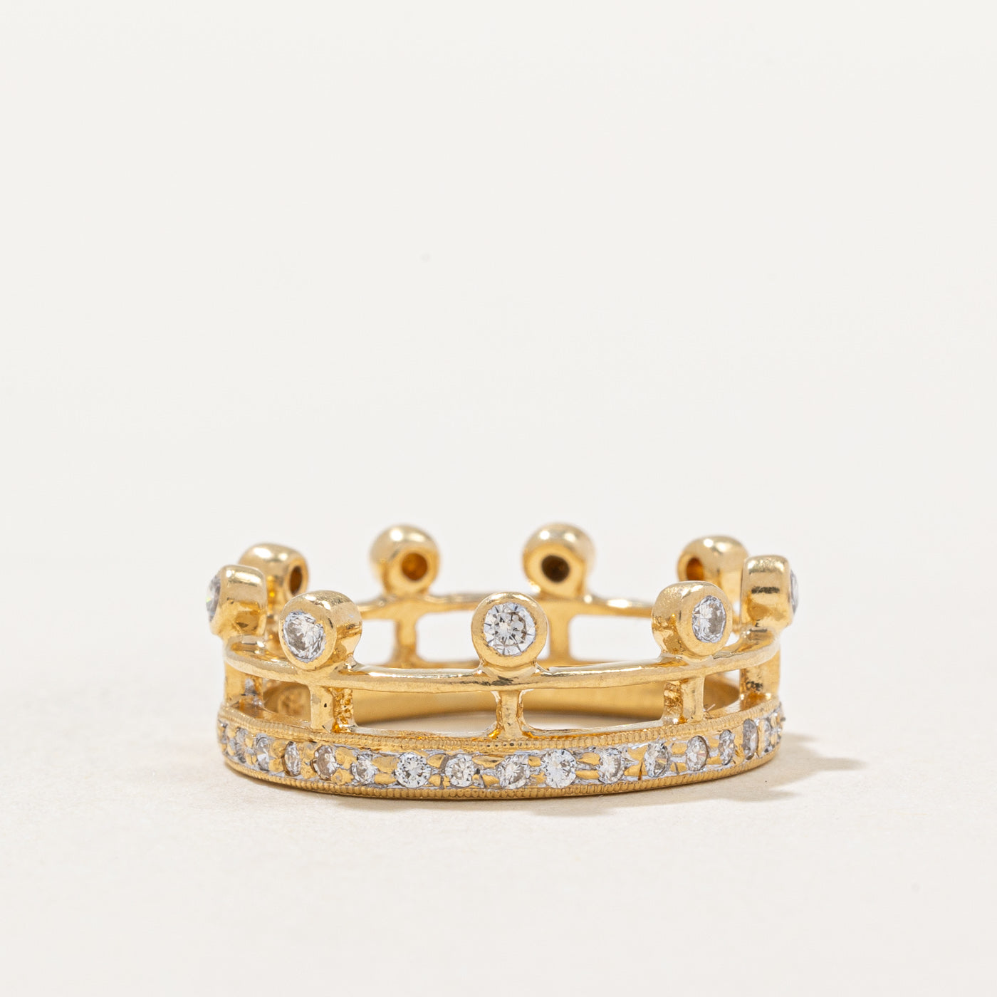 Bague Couronne en Diamant | 0,24 ct | Taille 5,5 |
