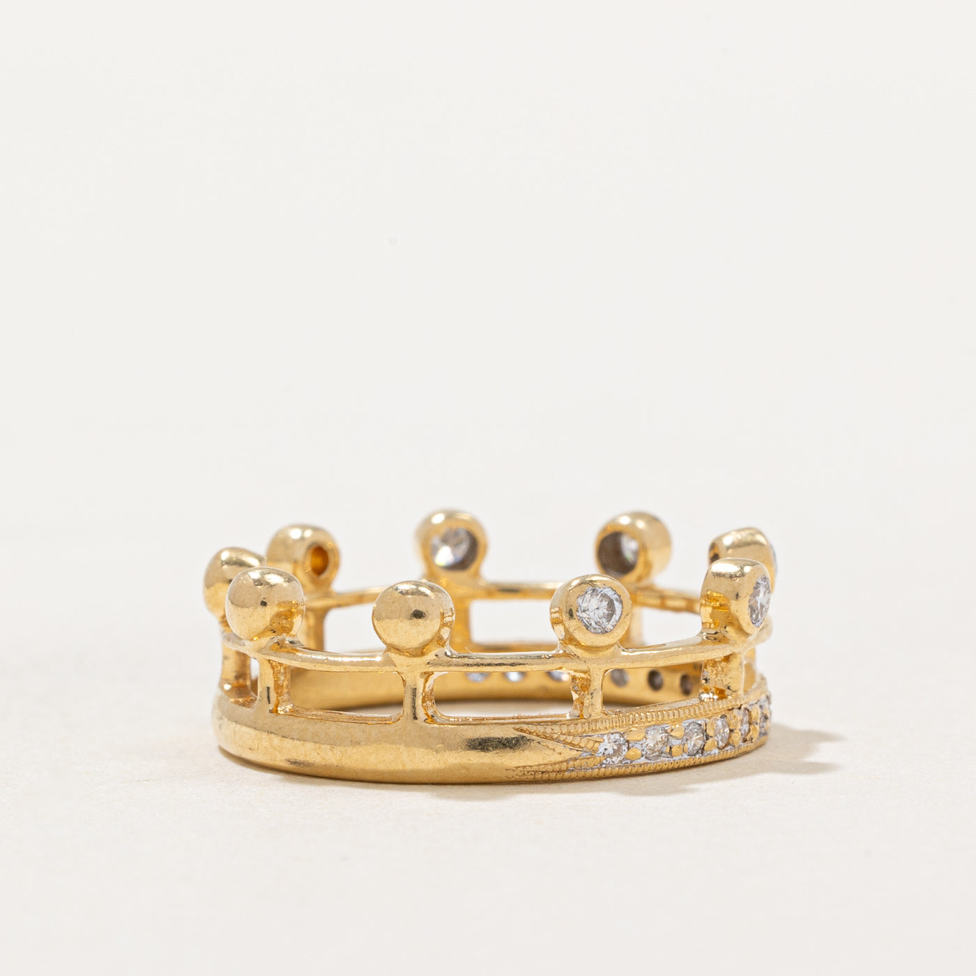 Bague Couronne en Diamant | 0,24 ct | Taille 5,5 |