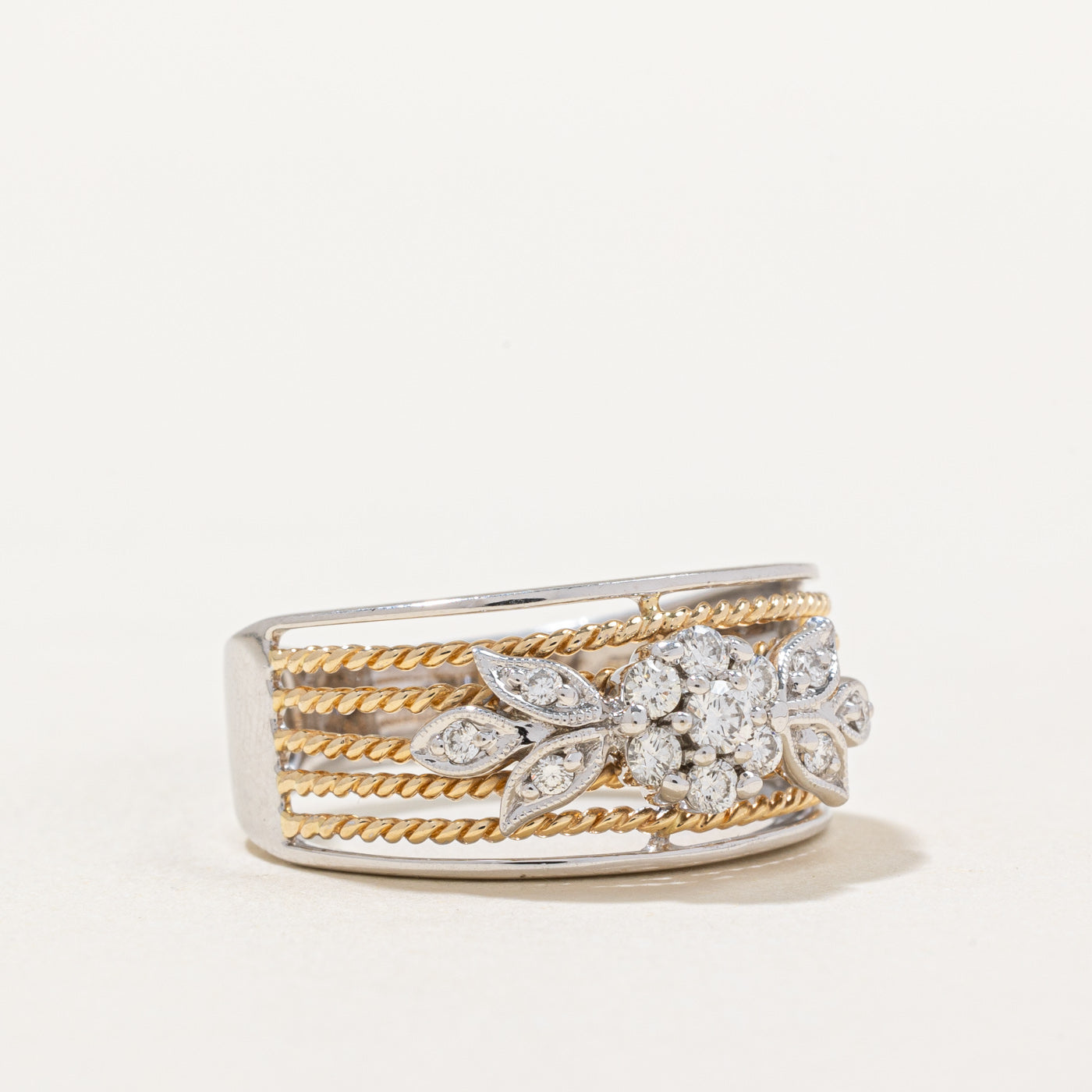 Two Tone Gold Diamond Floral Band | 0.30ctw | SZ 6.75 |