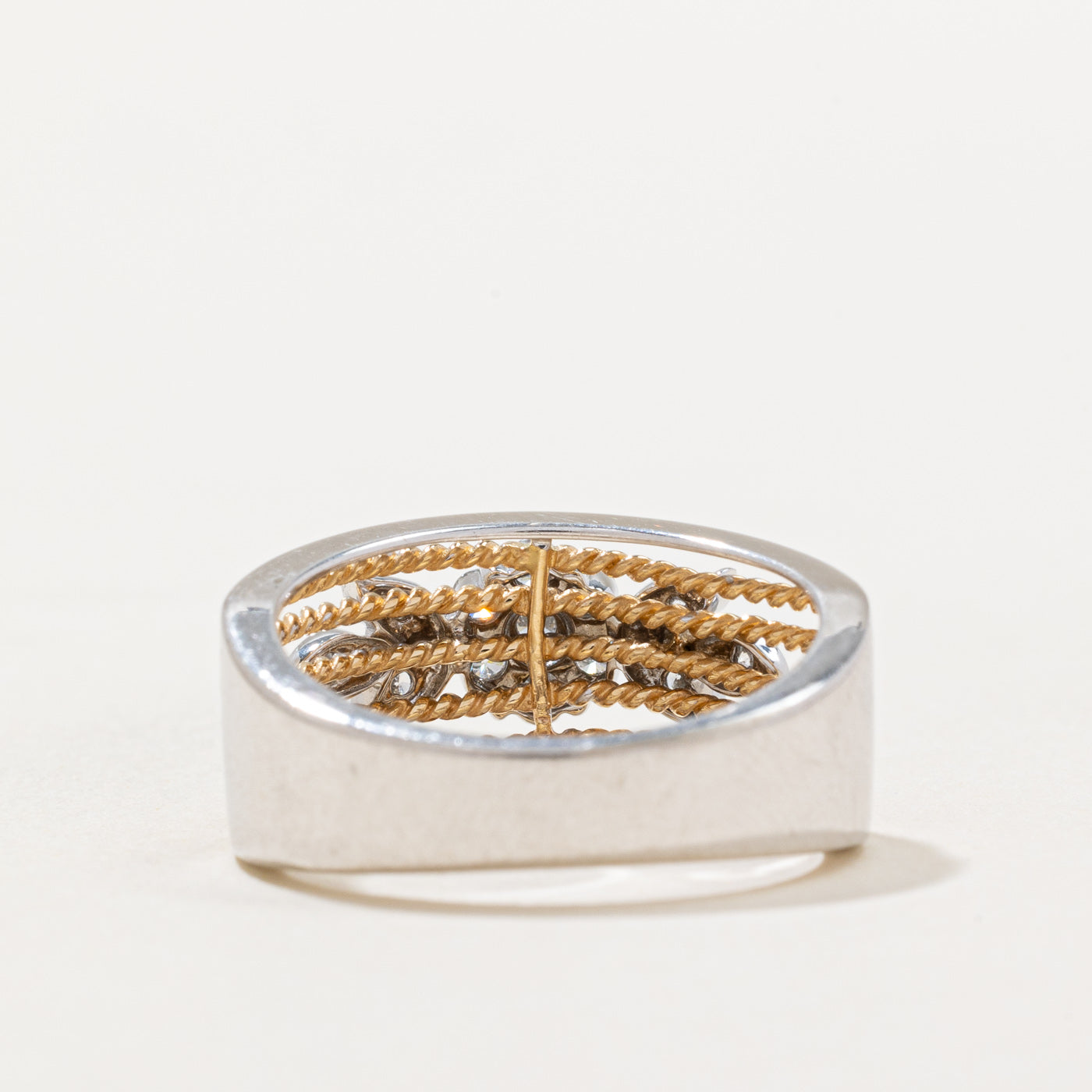 Two Tone Gold Diamond Floral Band | 0.30ctw | SZ 6.75 |