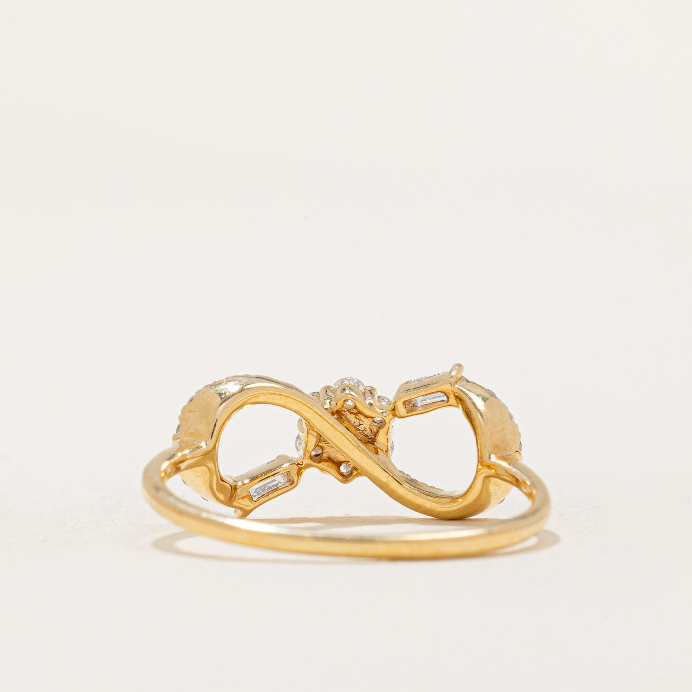 Diamond Bow Ring | 0.37ctw | SZ 7.25