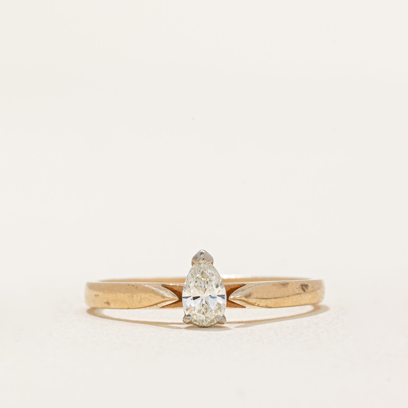 Bague solitaire en diamant taille poire | 0,19 ct | Taille 6
