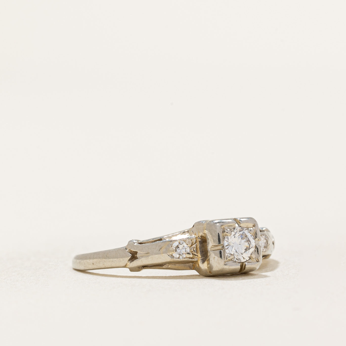 Vintage Diamond Engagement Ring | 0.18ctw | SZ 6