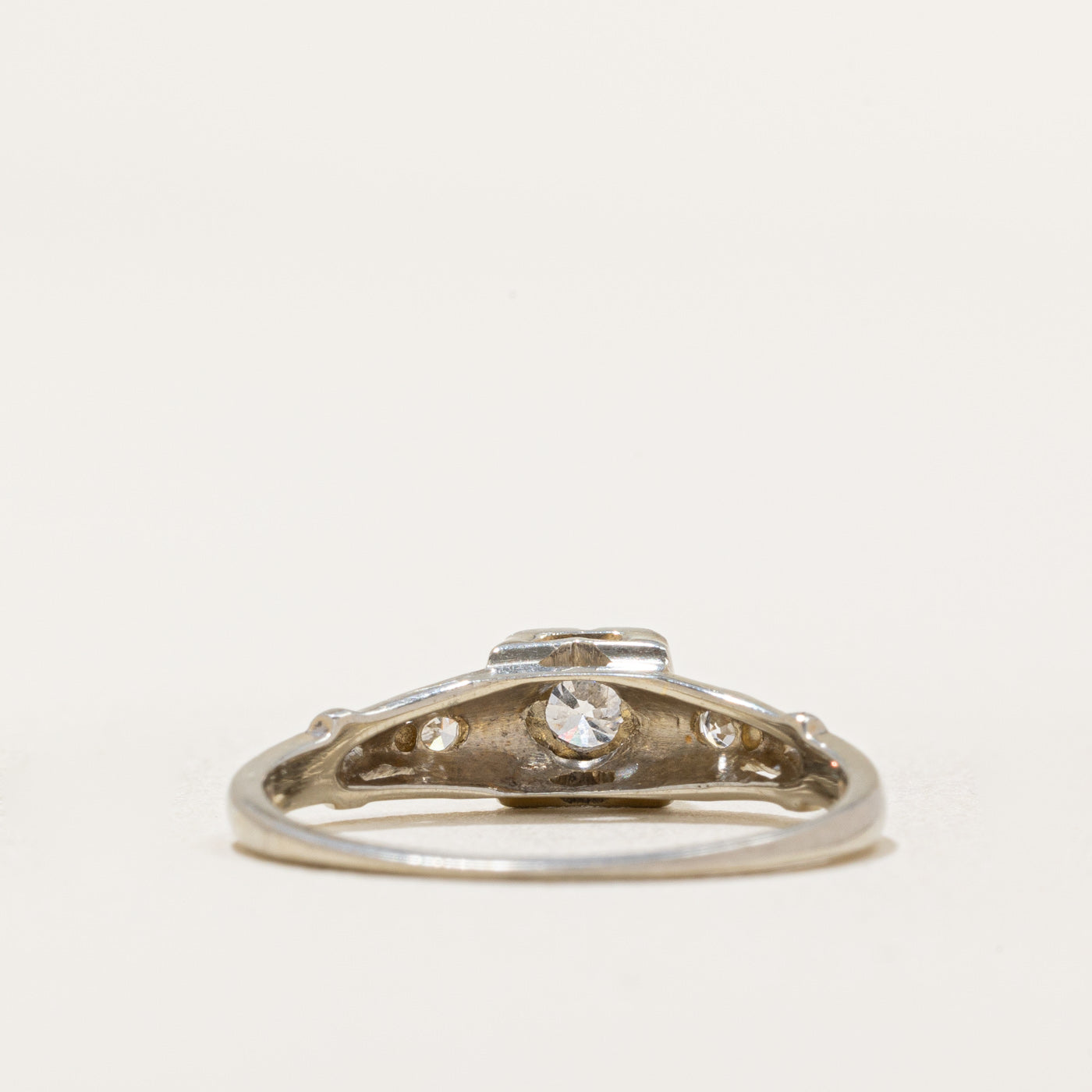 Vintage Diamond Engagement Ring | 0.18ctw | SZ 6