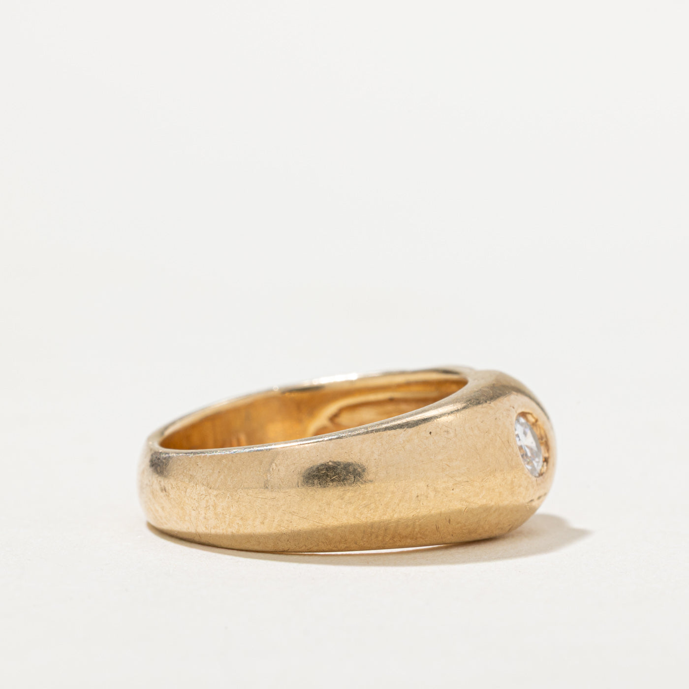 Flush Set Diamond Grooved Ring | 0.16ct | SZ 5.25