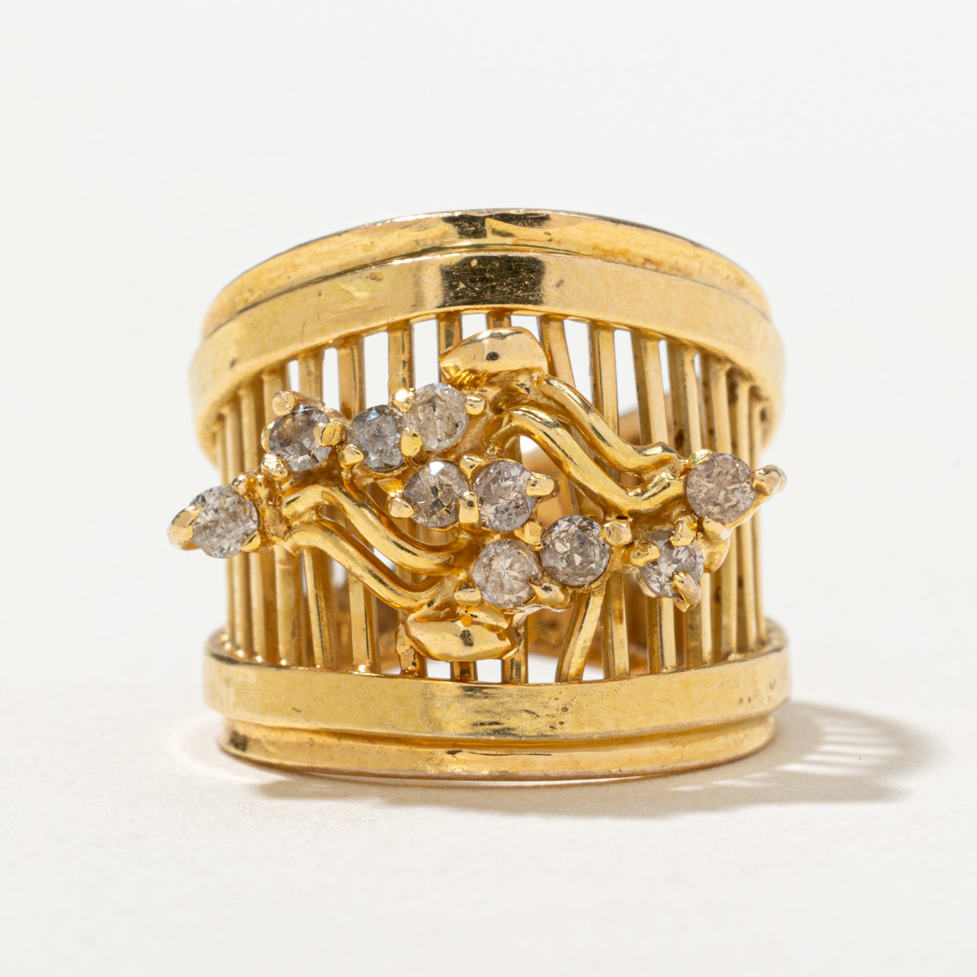 Scattered Diamond Cocktail Ring | 0.20ctw | SZ 2