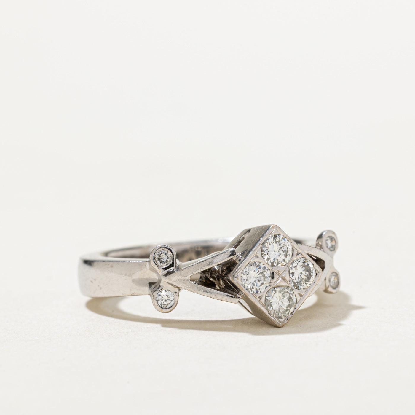 Diamond Cluster Ring | 0.32ctw | SZ 6.25
