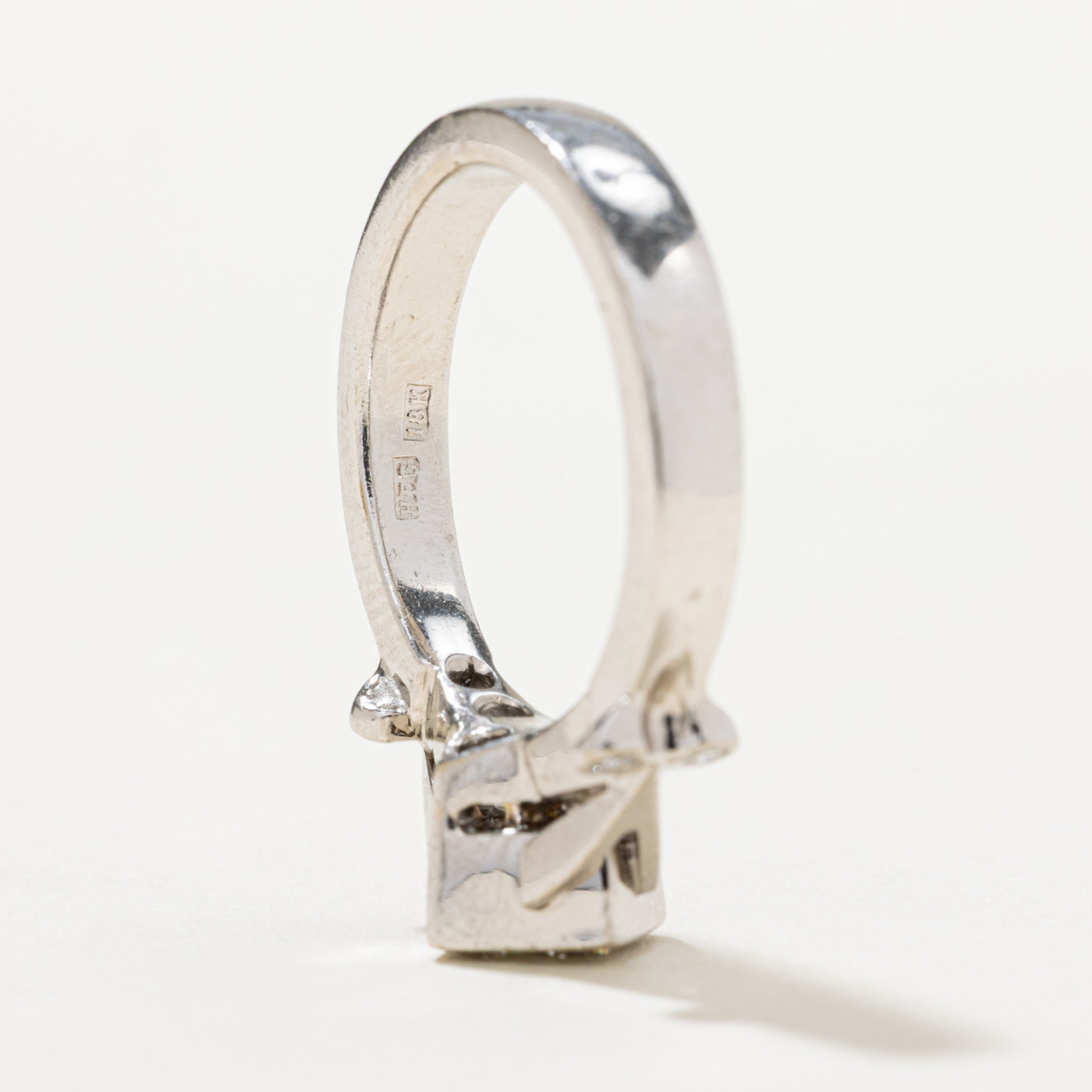 Diamond Cluster Ring | 0.32ctw | SZ 6.25