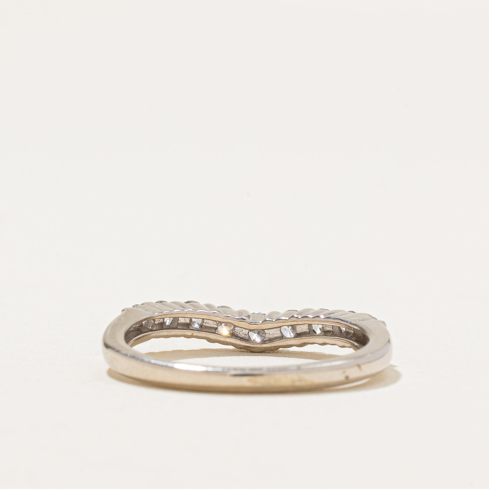 Bague demi-éternité en diamants à chevrons | 0,45 ct | Taille 7