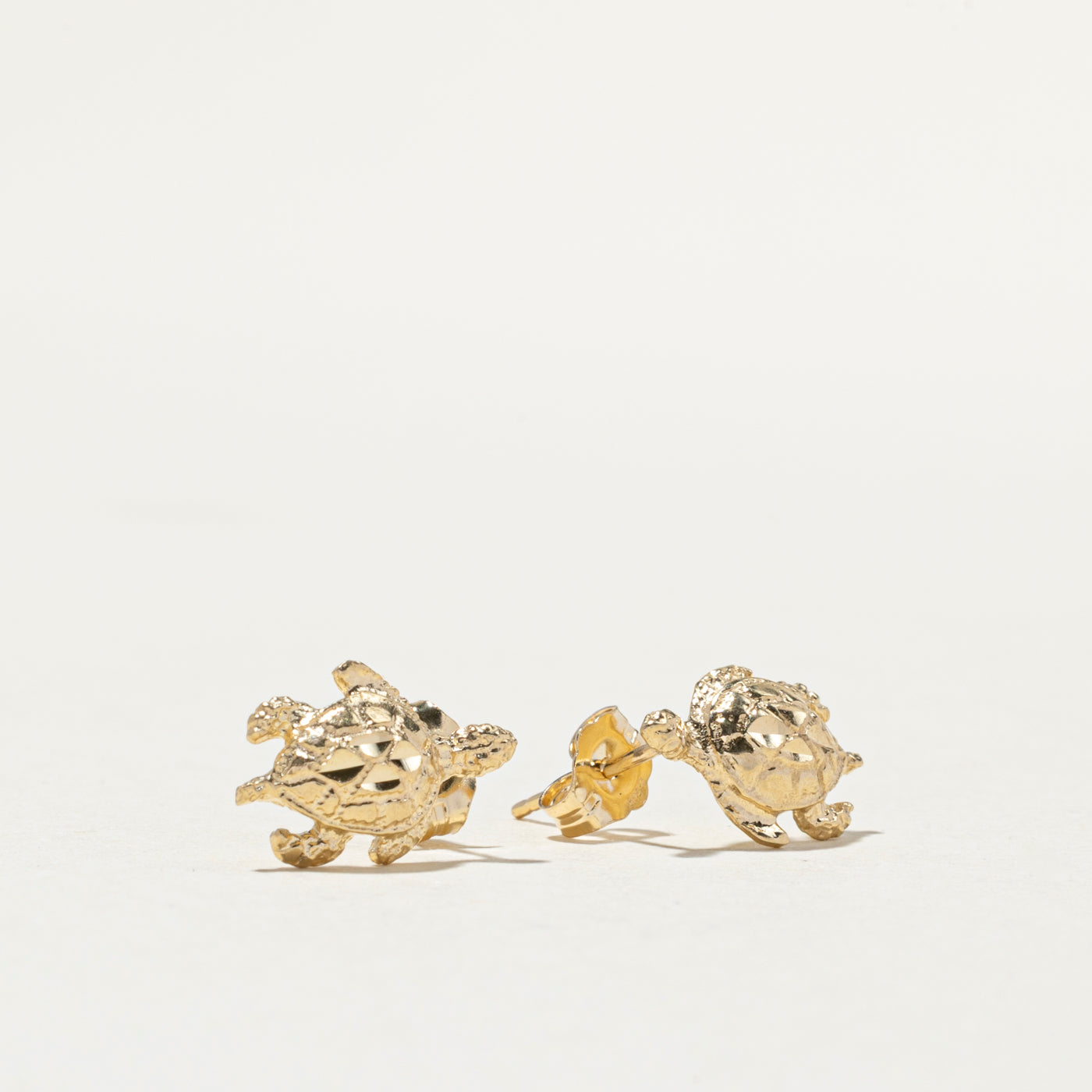 14k Yellow Gold Turtle Stud Earrings