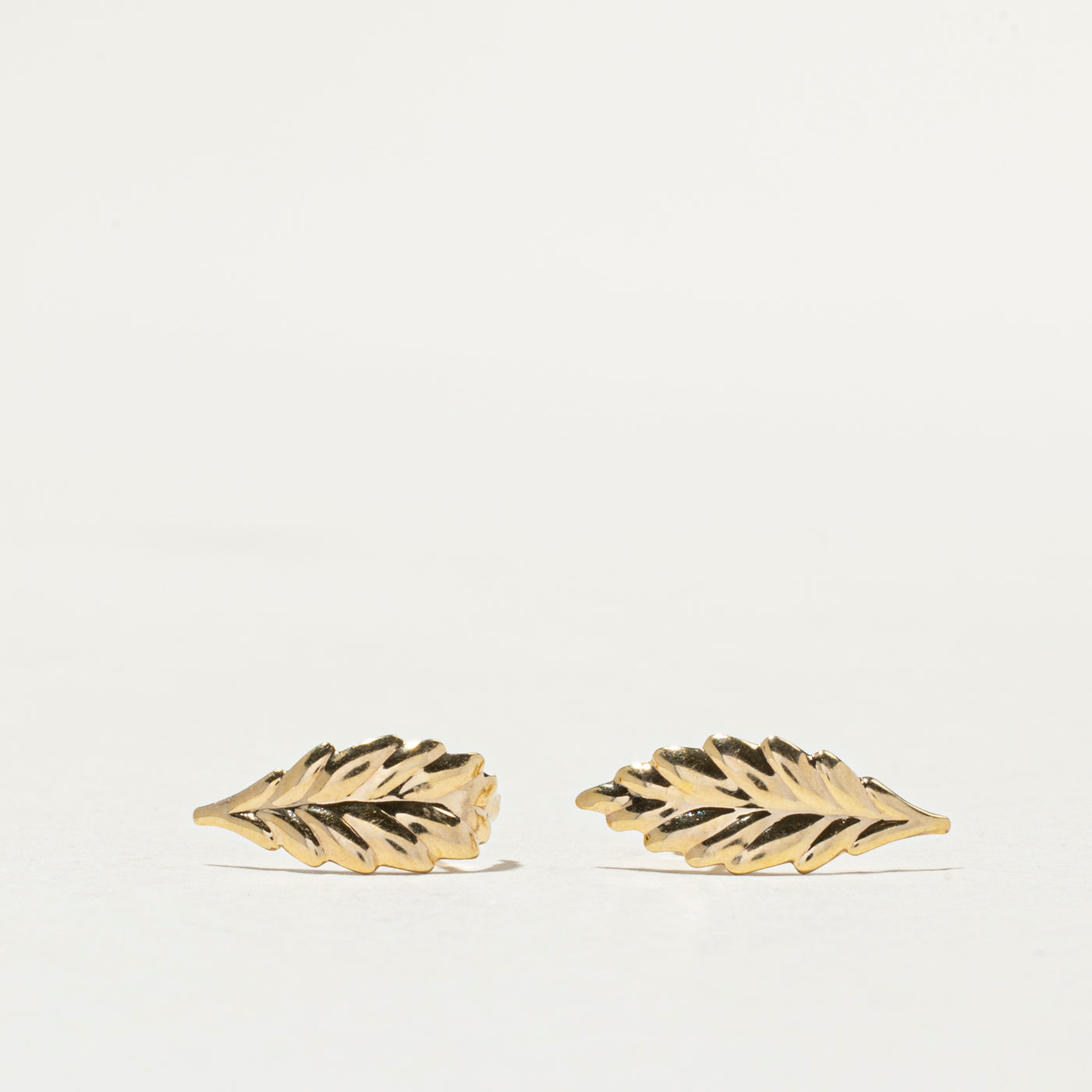 14k Yellow Gold Feather Stud Earrings