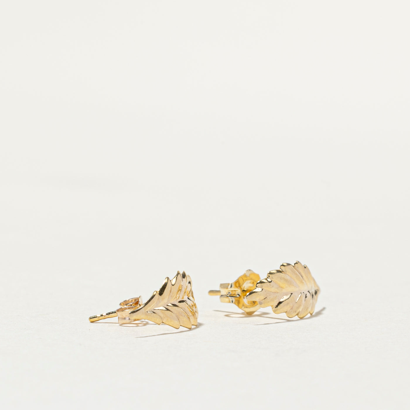 14k Yellow Gold Feather Stud Earrings