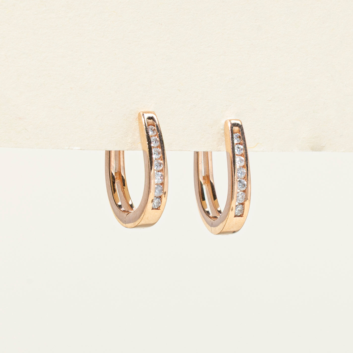 10K Diamond Huggie Earrings | 0.14ctw