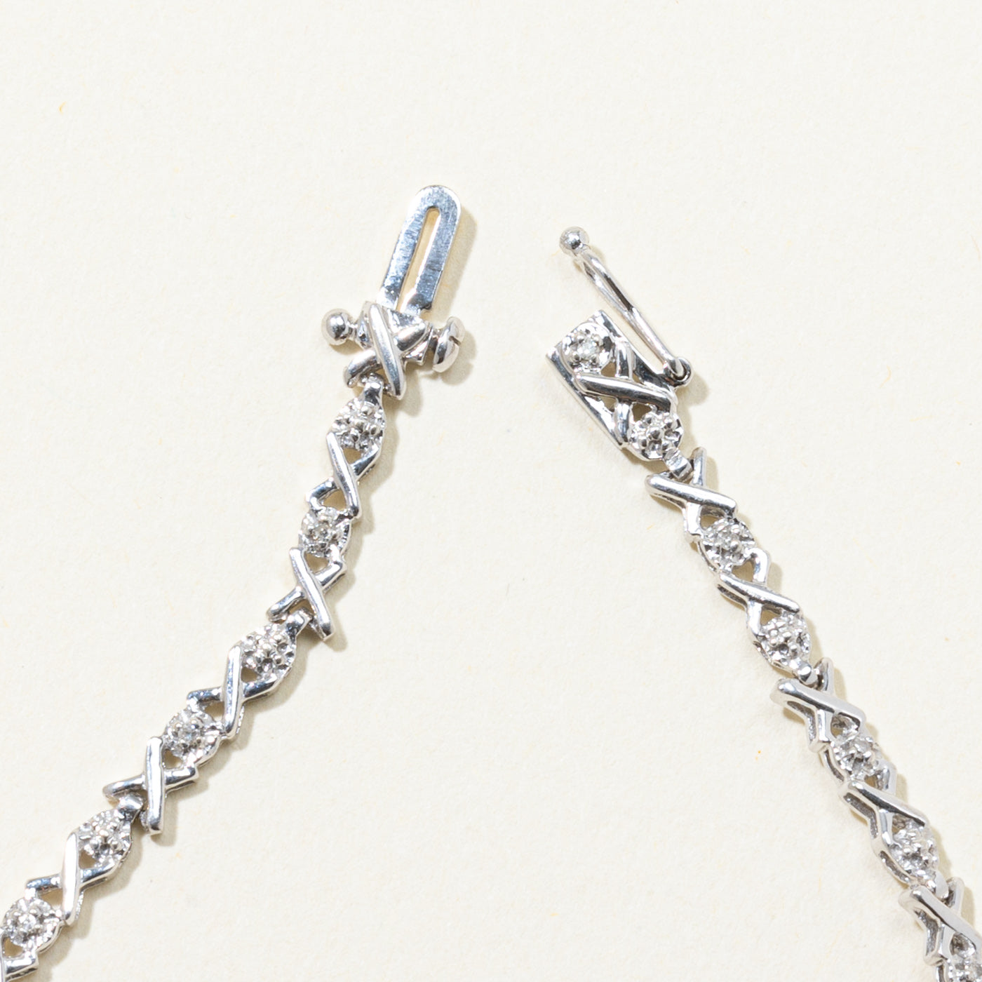 Illusion Set Diamond X Link Tennis Bracelet | 0.08ctw | 7.5"