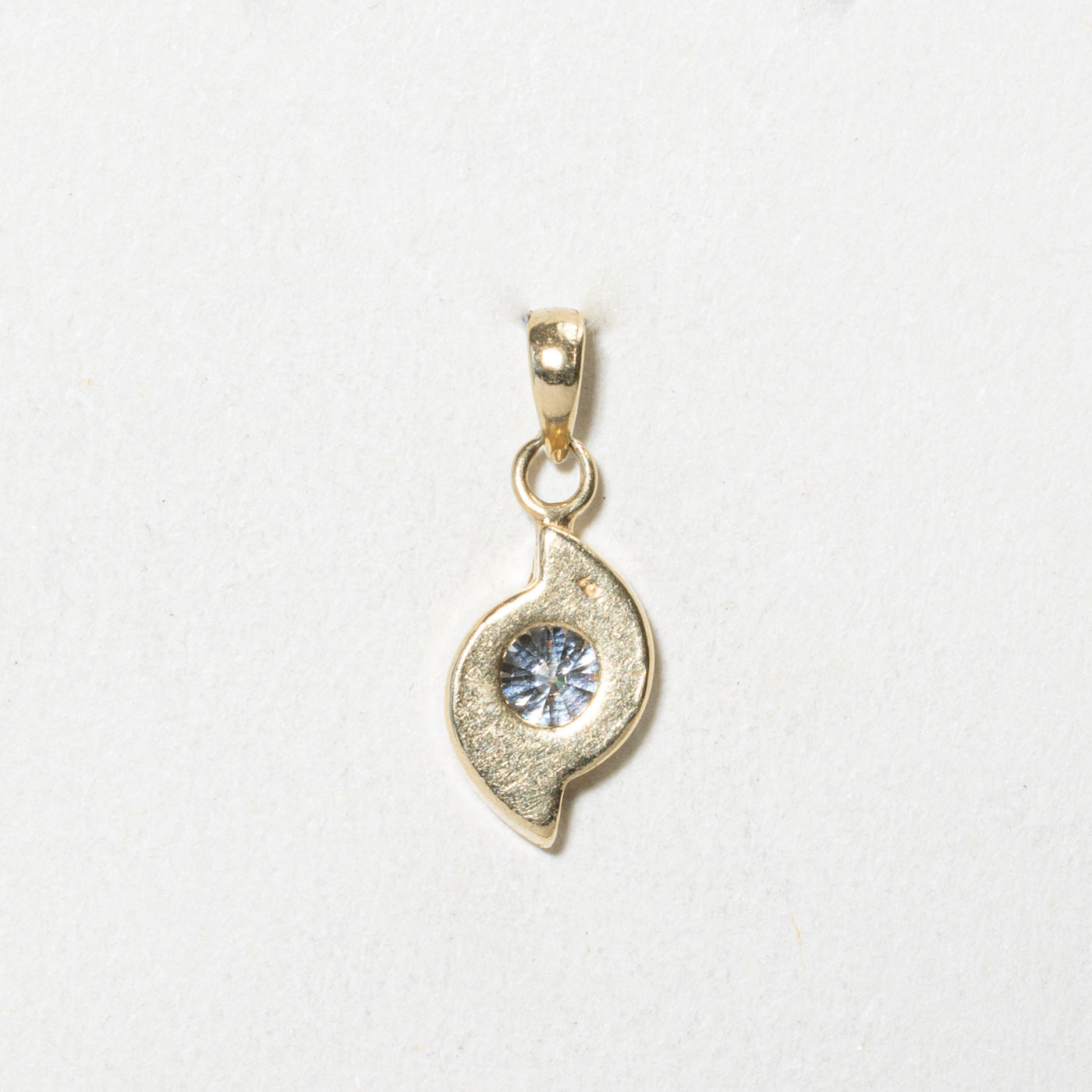 Solitaire Diamond Pendant | 0.40ct