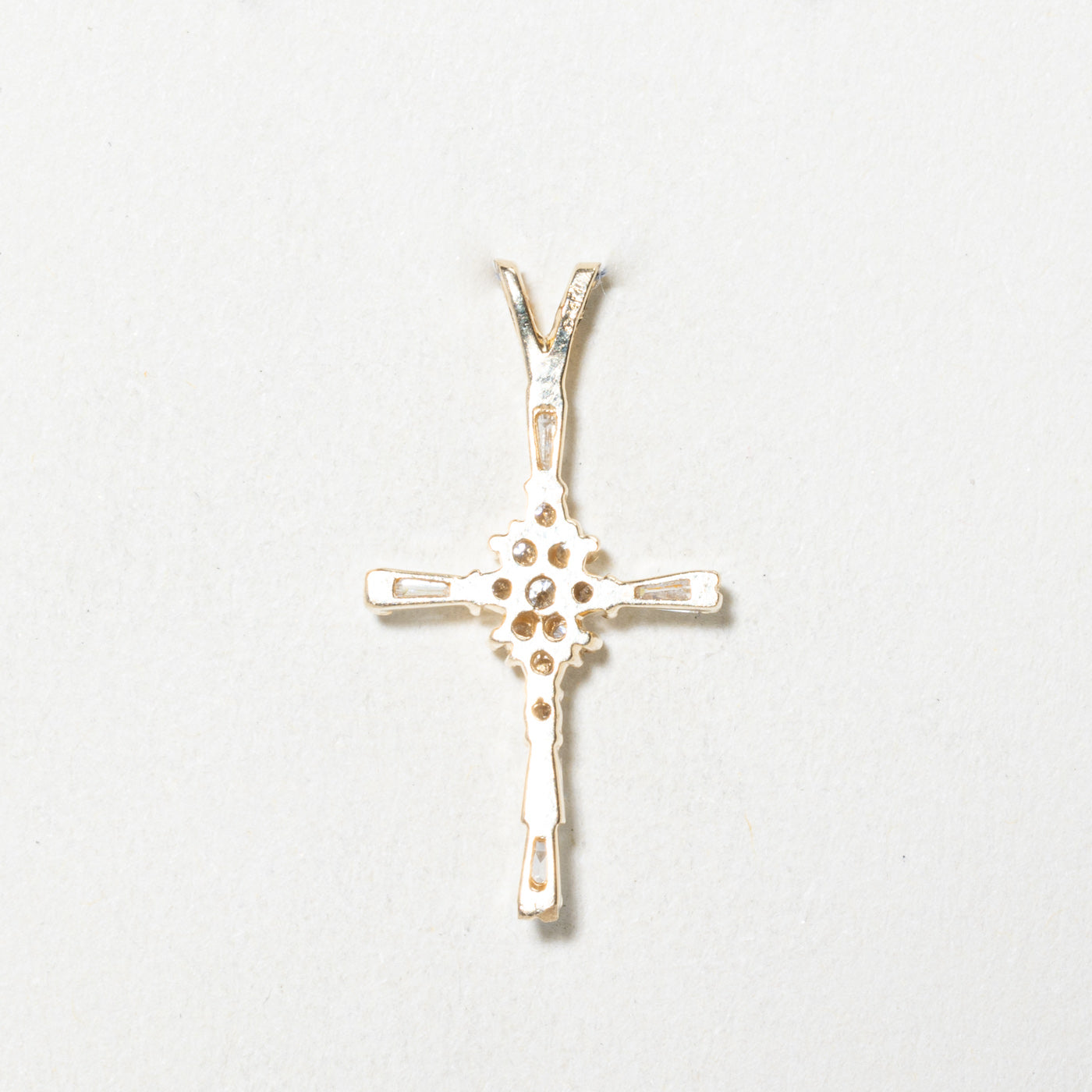 Diamond Cluster Cross Pendant | 0.23ctw