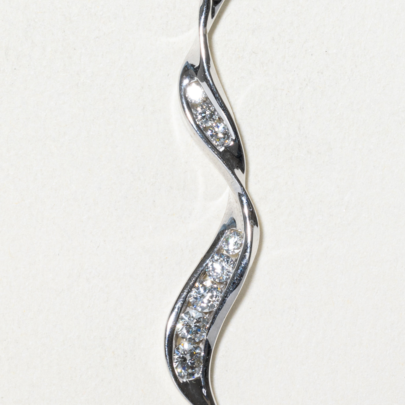 Diamond Twisted Drop Pendant | 0.46ctw