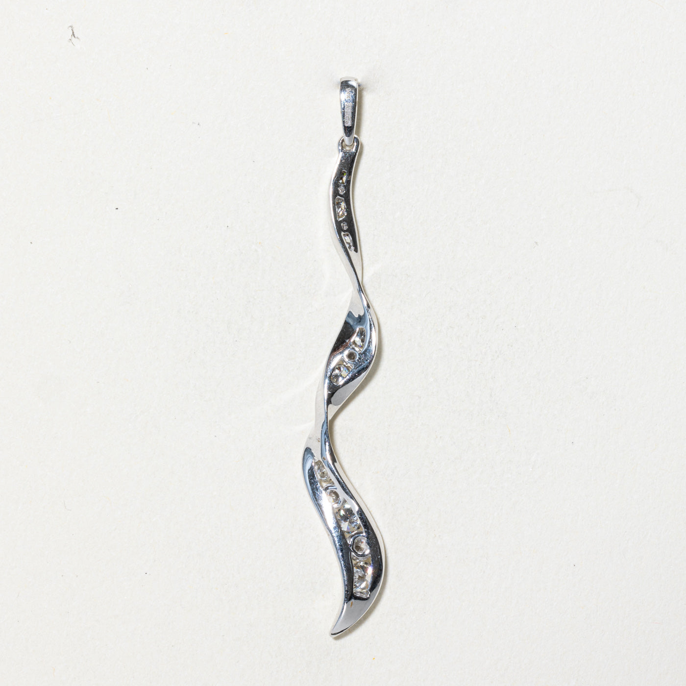 Diamond Twisted Drop Pendant | 0.46ctw