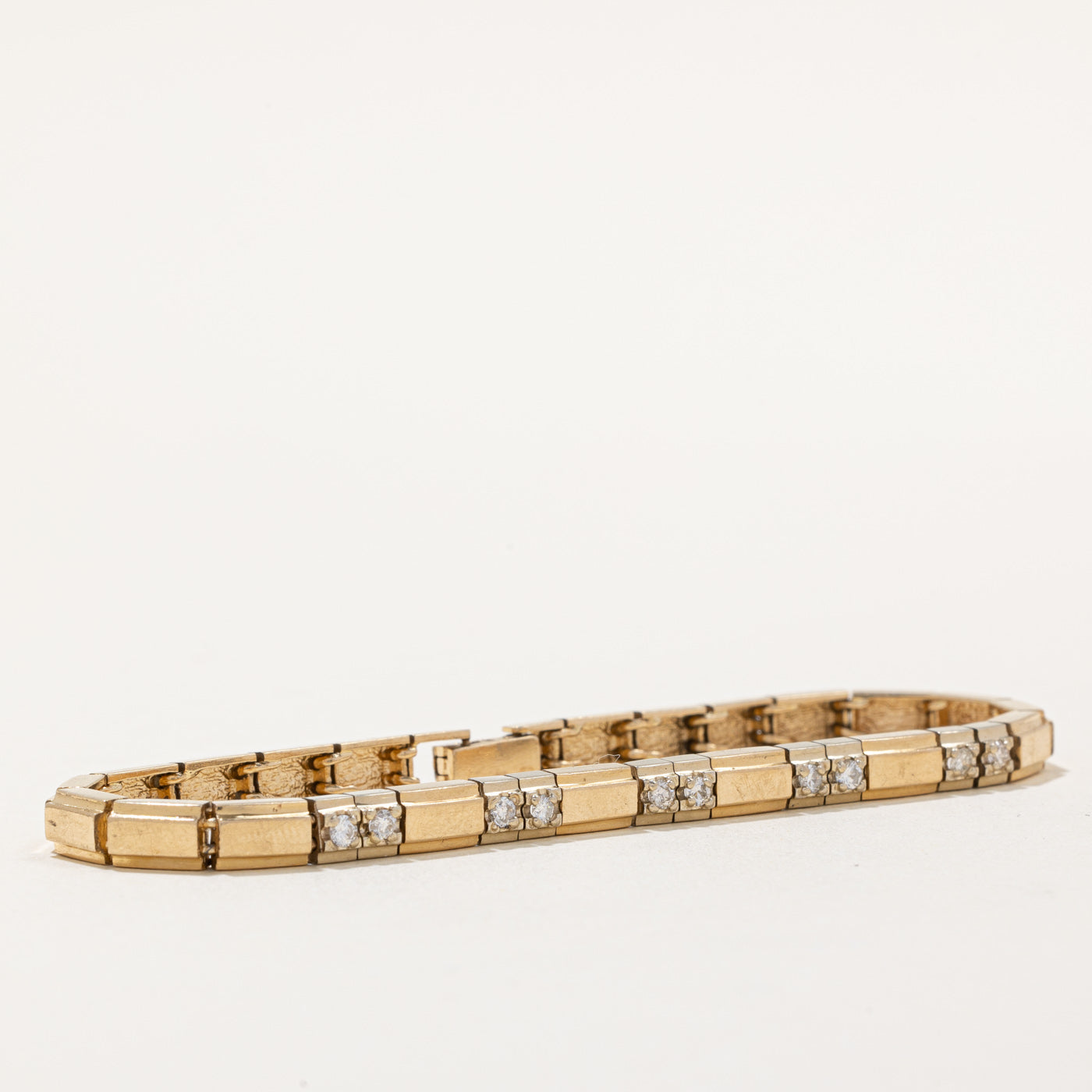 Illusion Set Diamond Bracelet | 0.36ctw | SZ 7.5" |