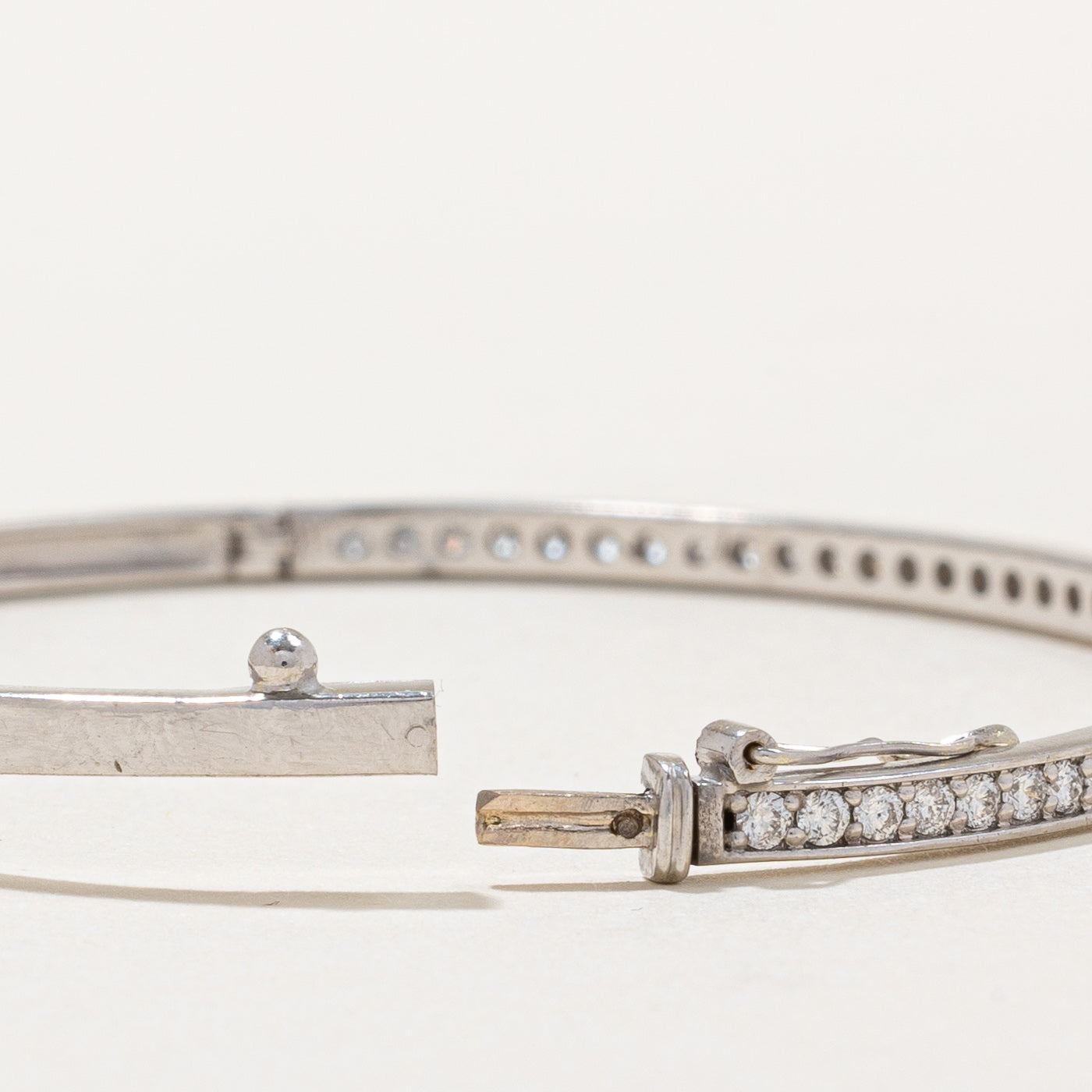 Diamond Bangle Bracelet | 0.75ctw | 7" |