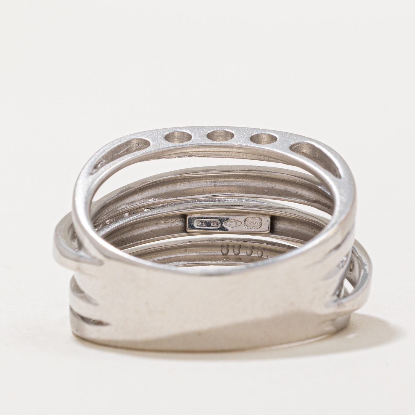 Bague italienne à plusieurs rangs de diamants | 0,36 ct | Taille 9,25 |