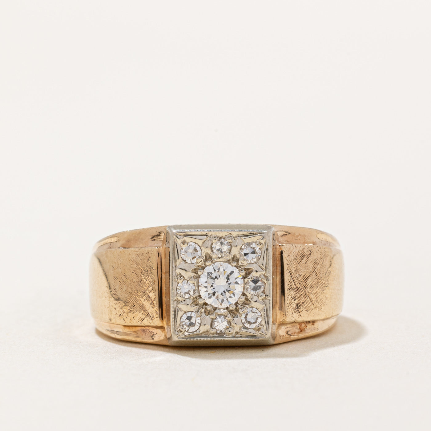 Bague sertie de diamants illusion | 0,22 ct | Taille 7,5 |