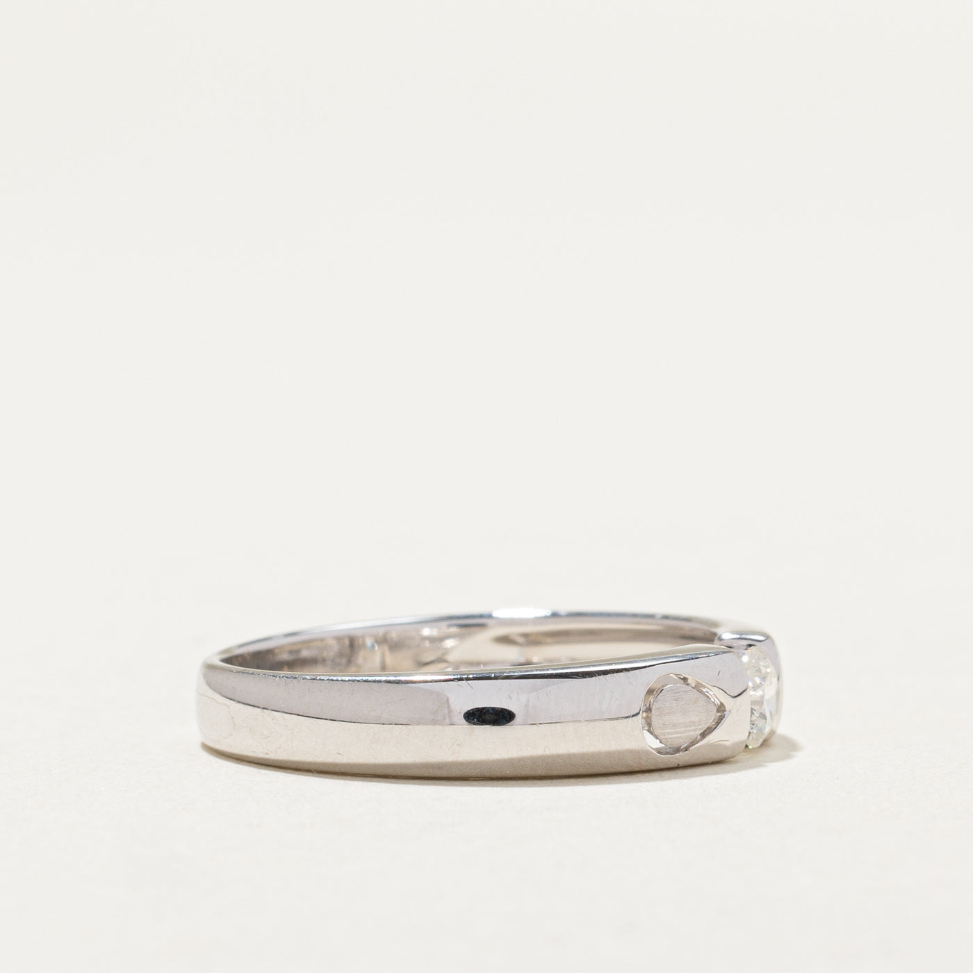18k White Gold Tension Set Diamond Ring | 0.20ct | SZ 8.25 |